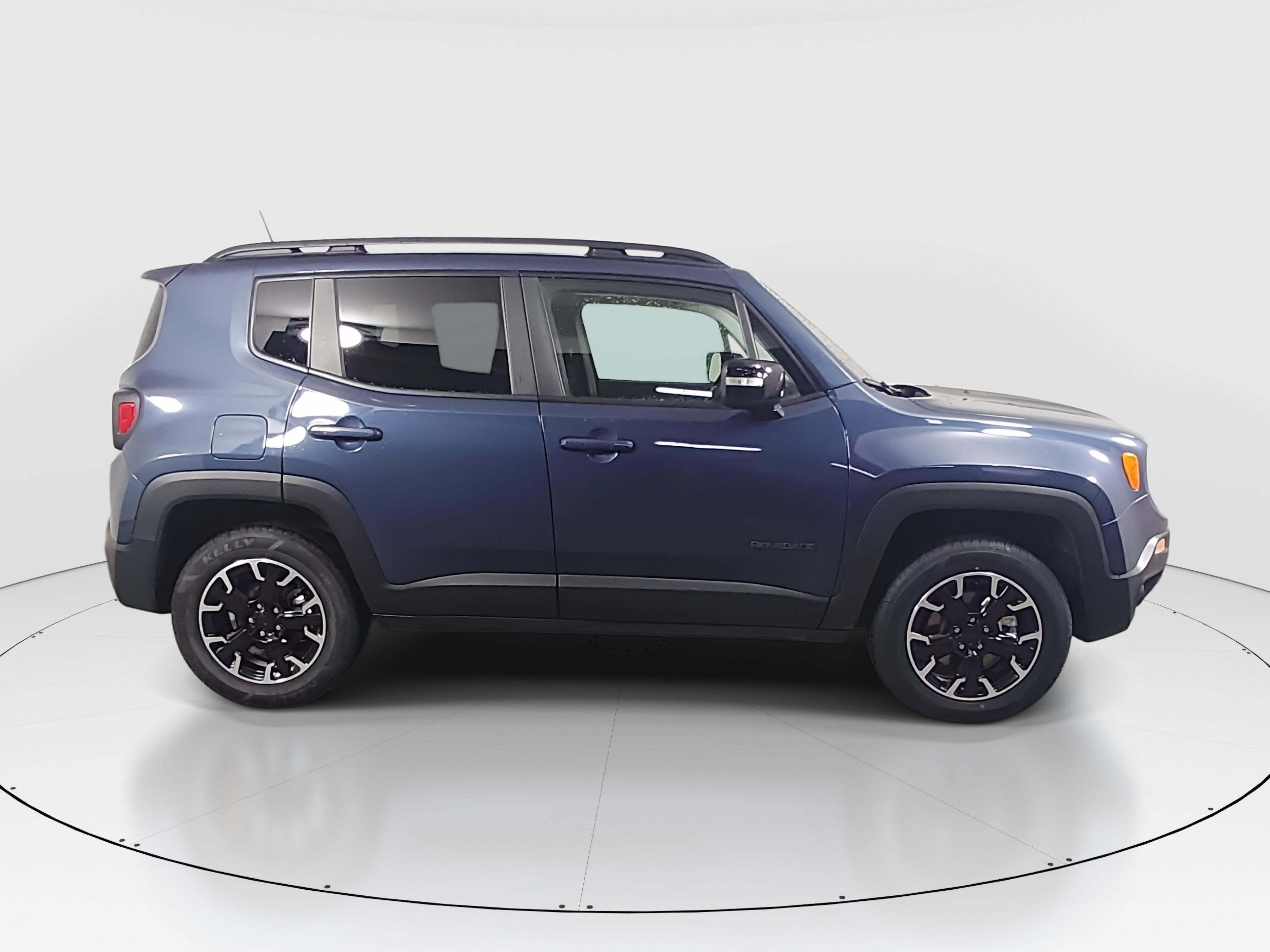2023 Jeep Renegade Upland - Photo 8