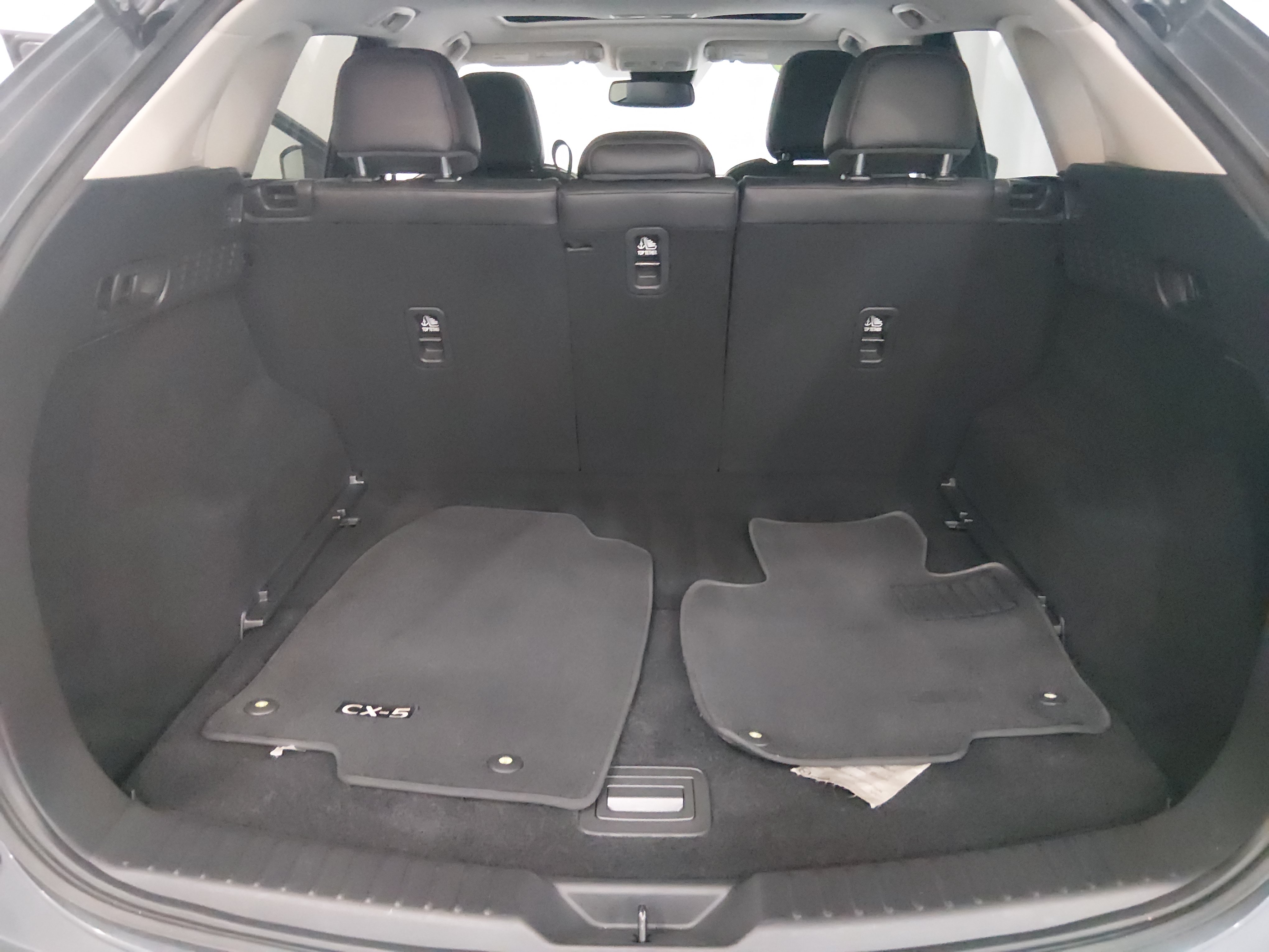 2025 Mazda CX-5 S Carbon Edition - Photo 11