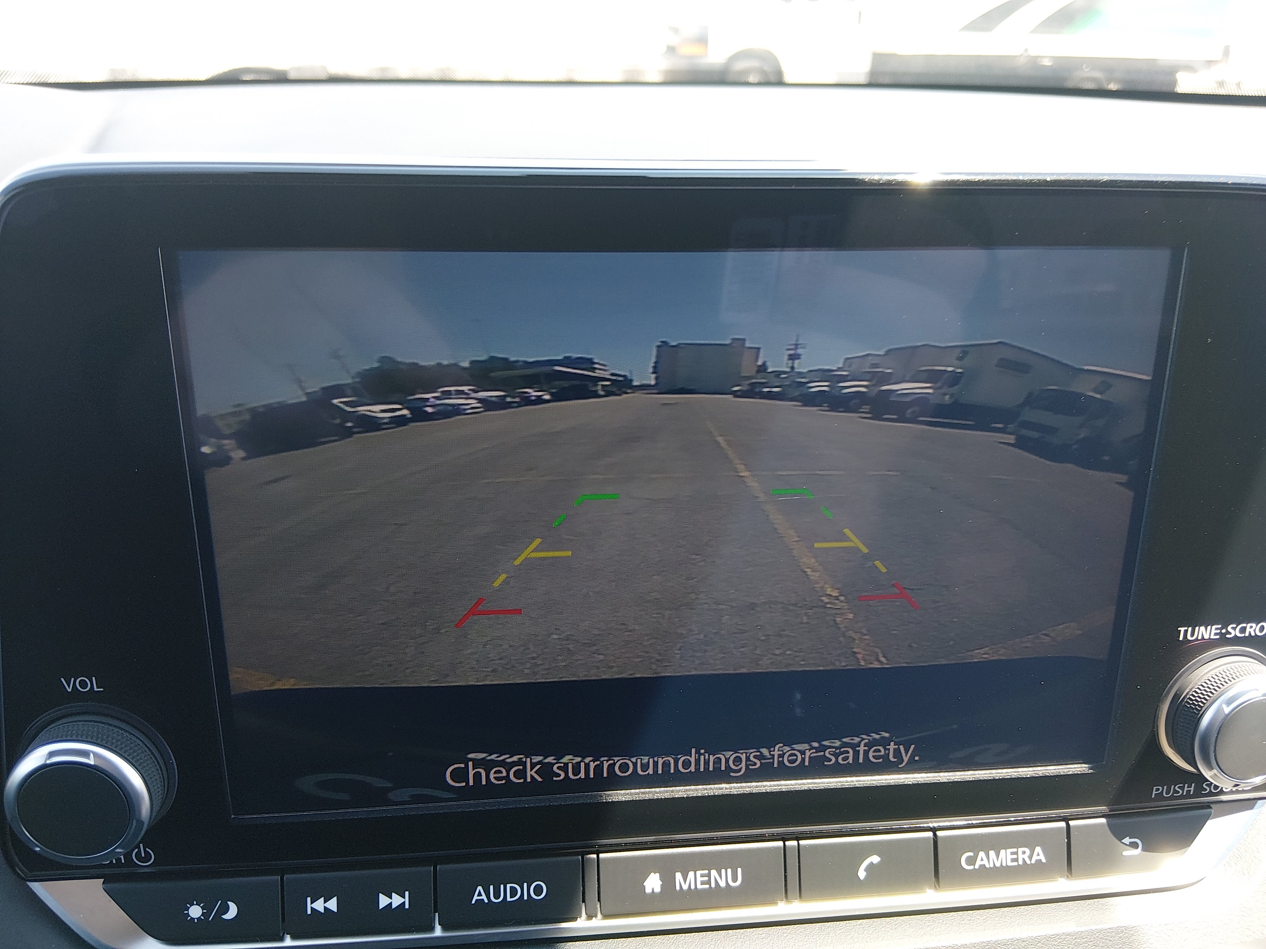 2025 Nissan Rogue SV - Photo 16