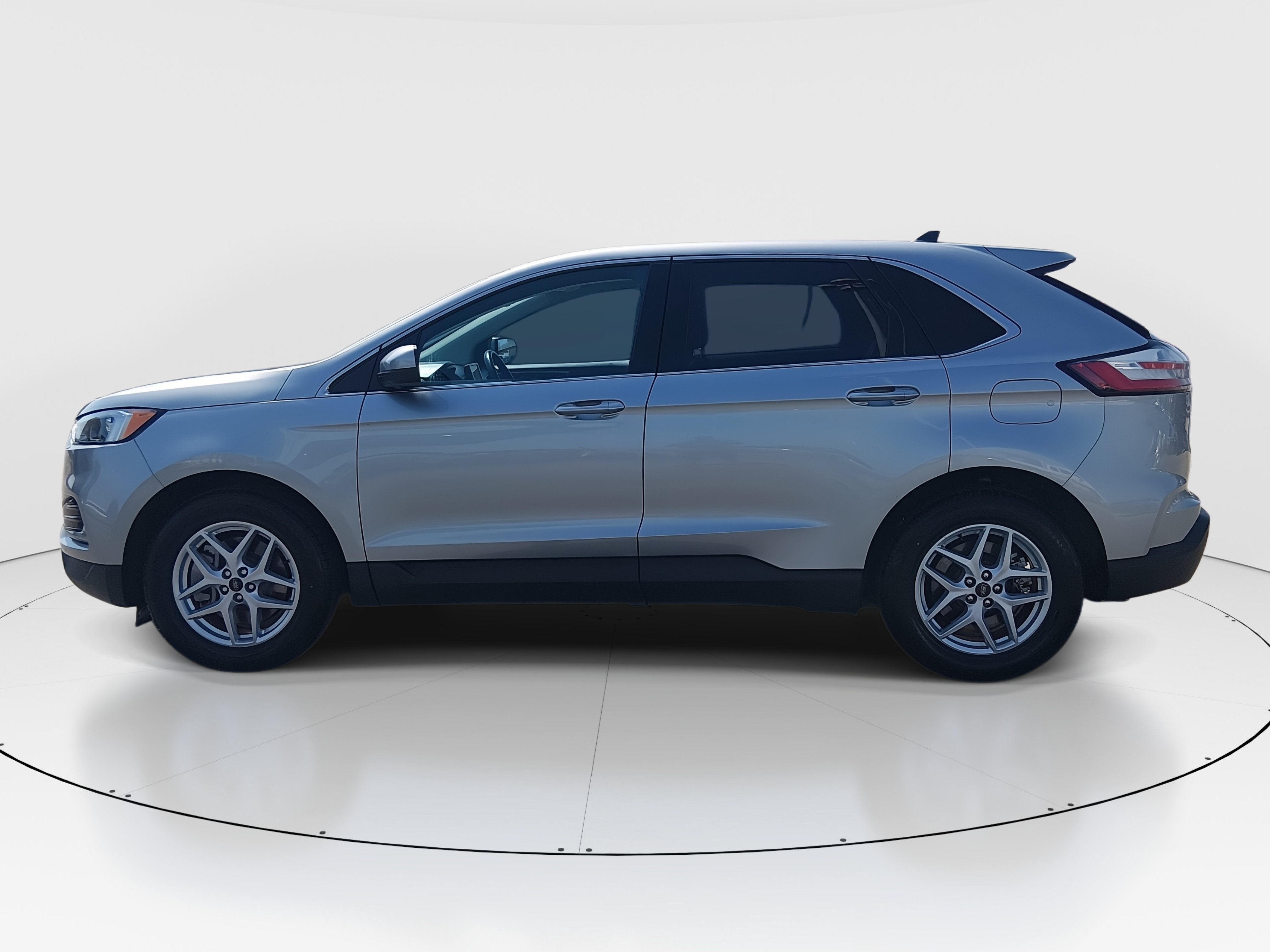 2024 Ford Edge 4