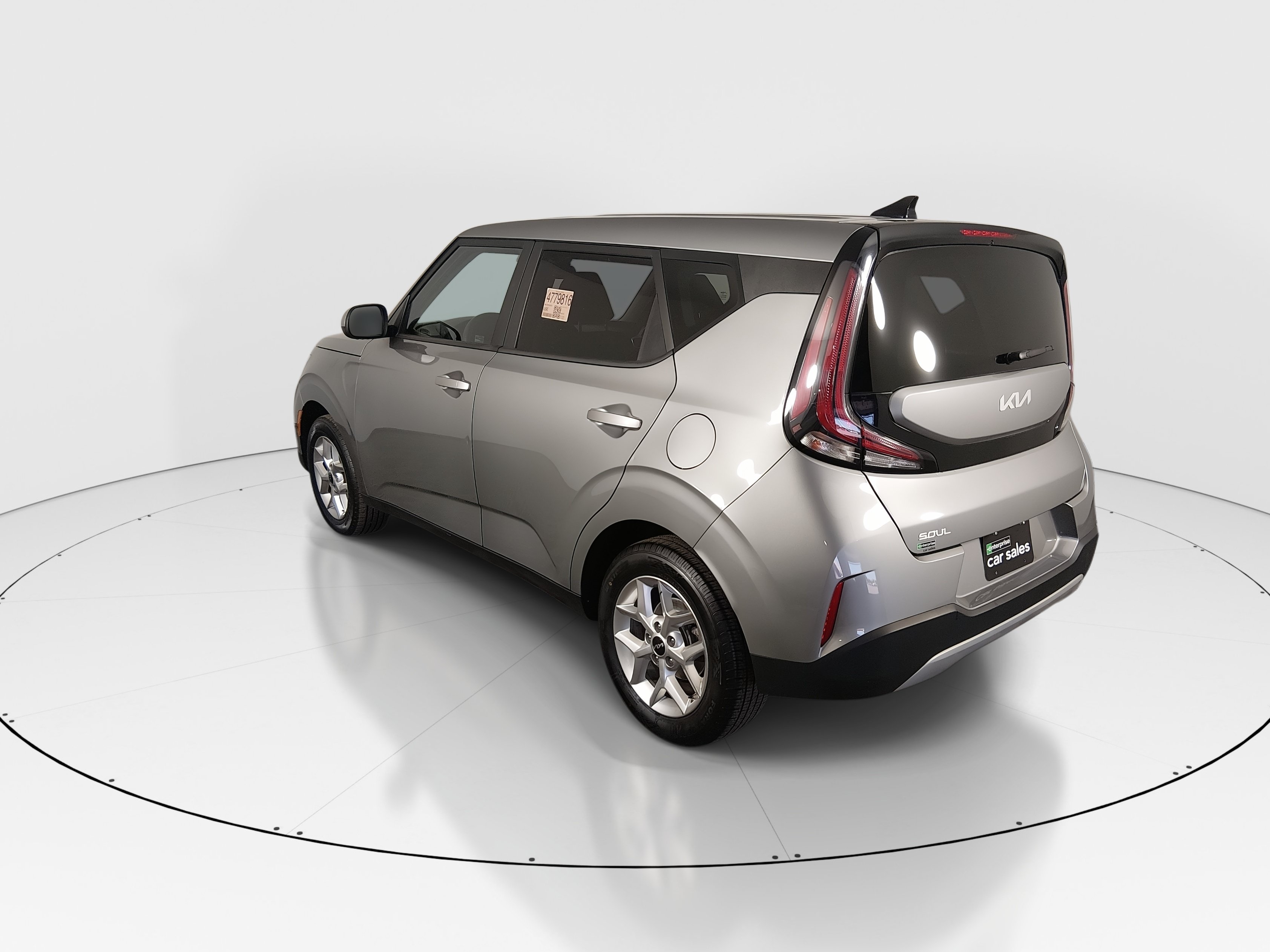 2024 Kia Soul LX - Photo 5