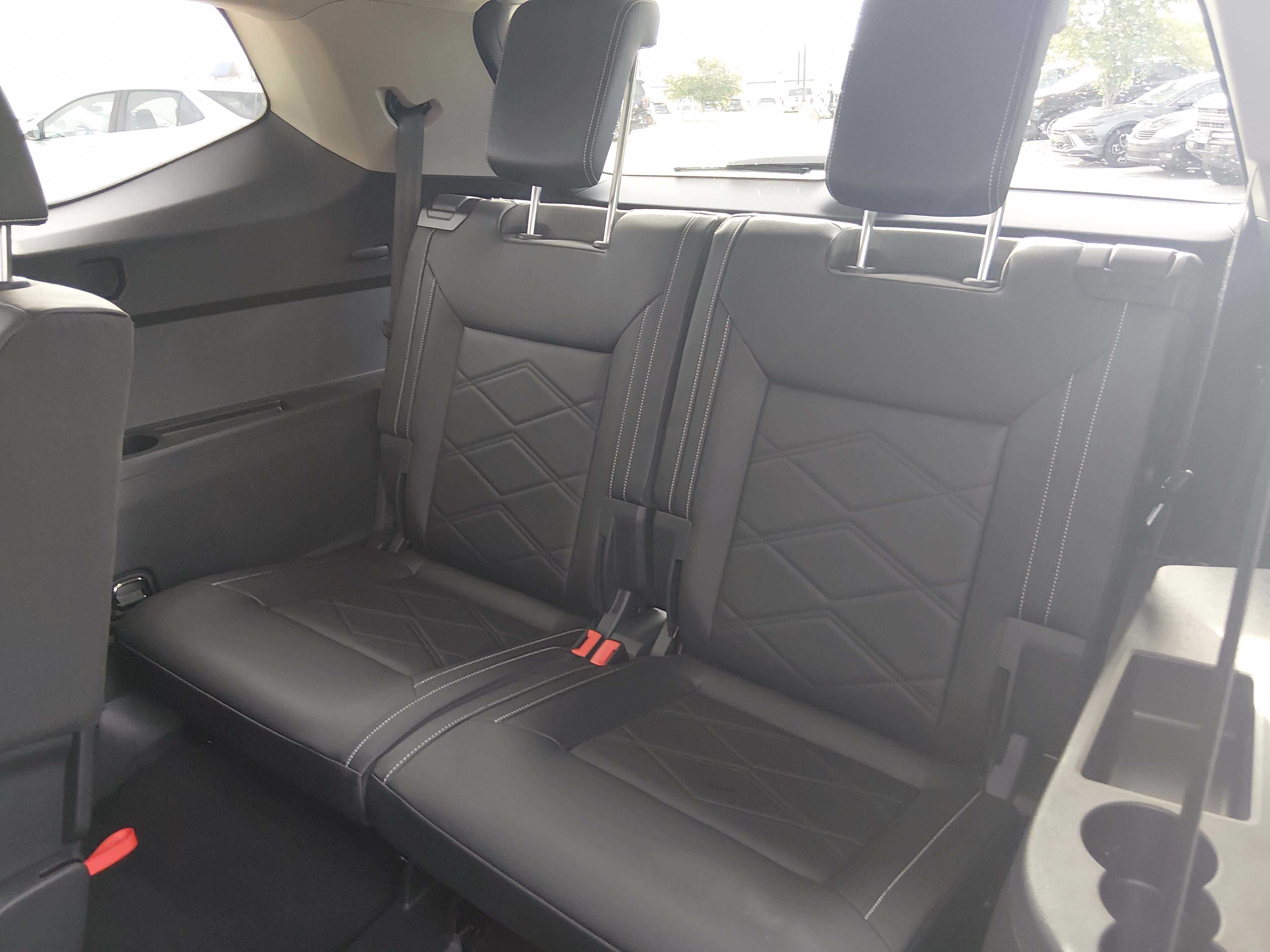 2026 Volkswagen Atlas SE w/Tech - Photo 18