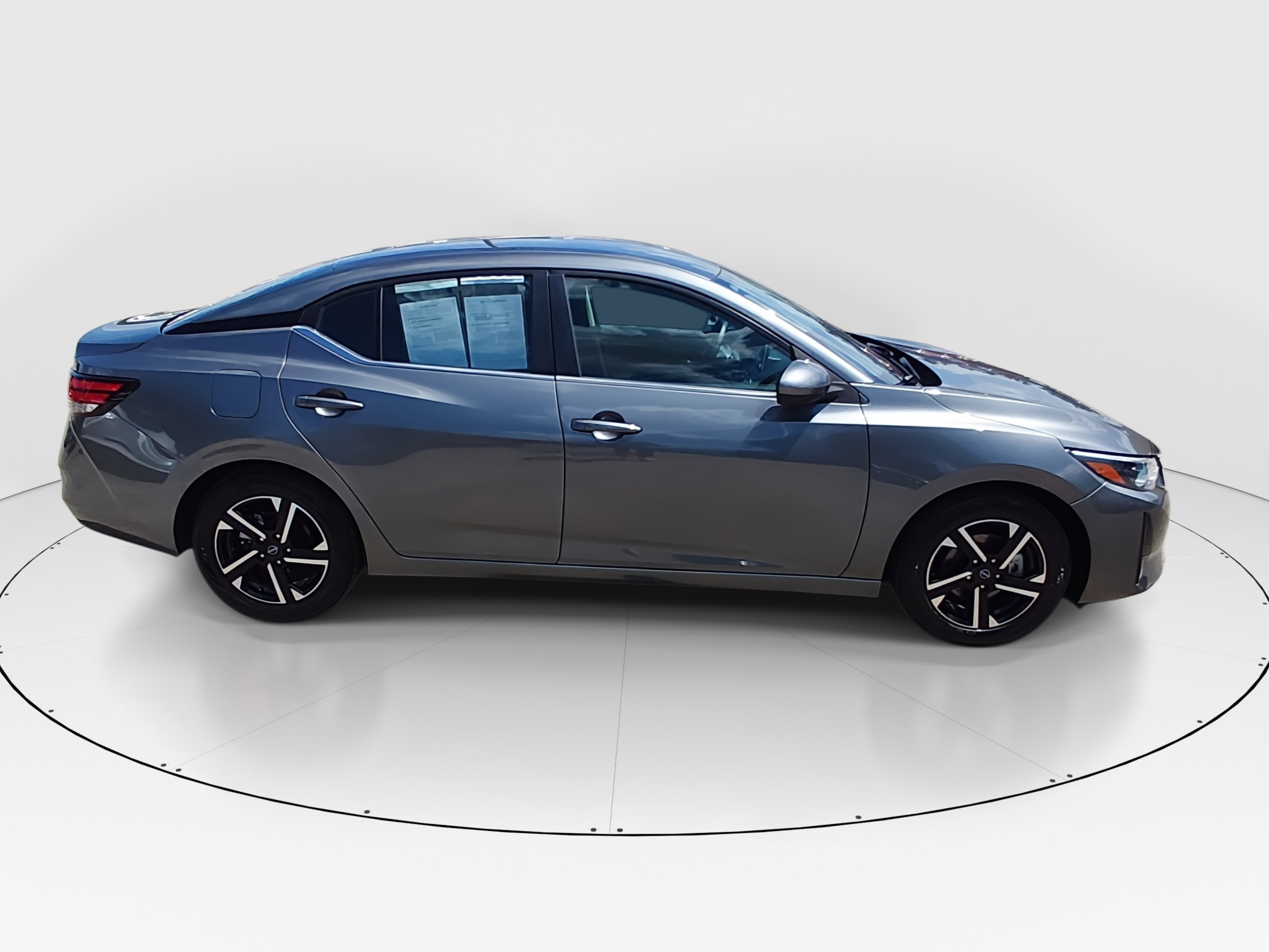 2024 Nissan Sentra SV - Photo 8