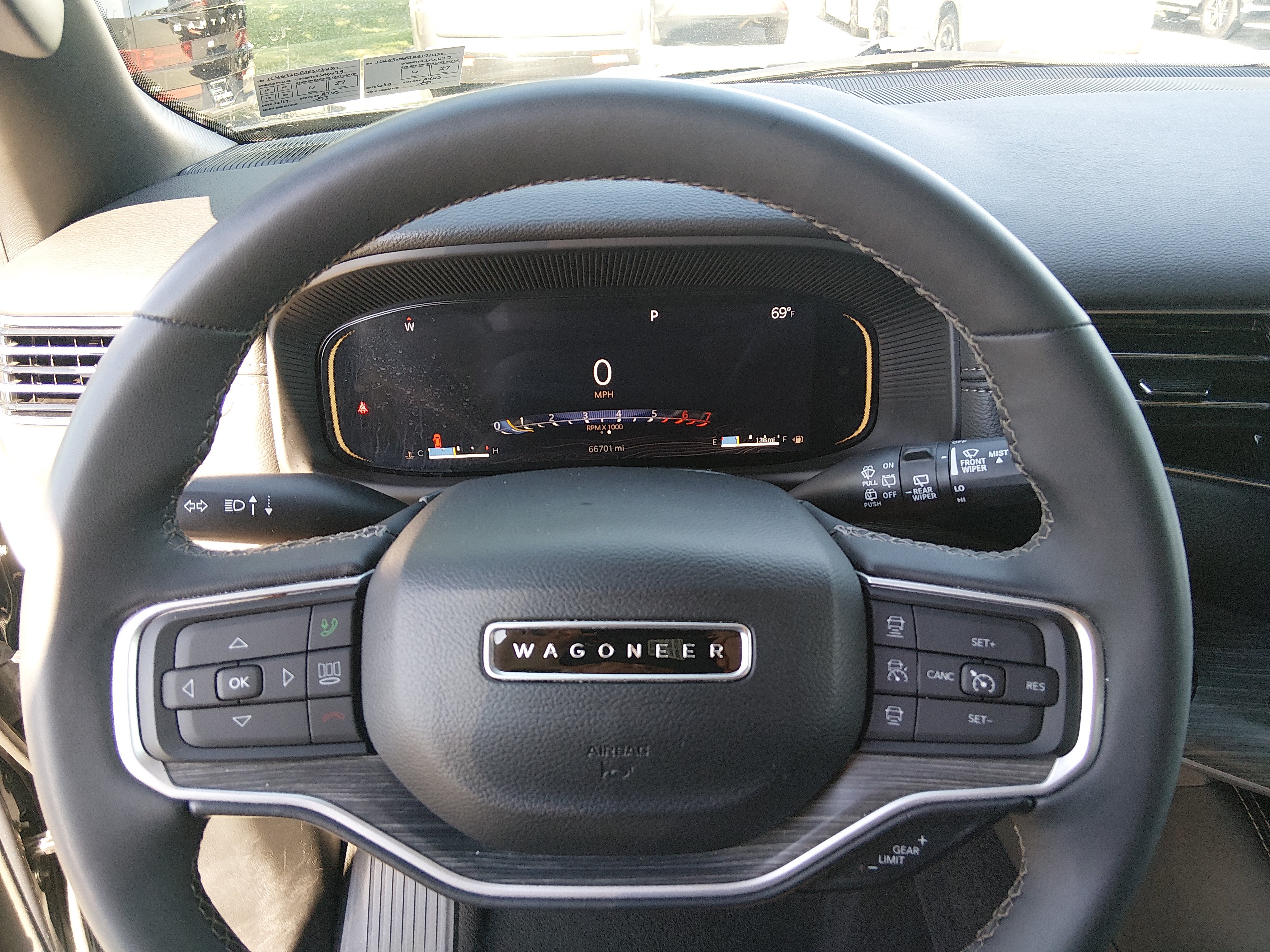 2024 Jeep Wagoneer Series II - Photo 21