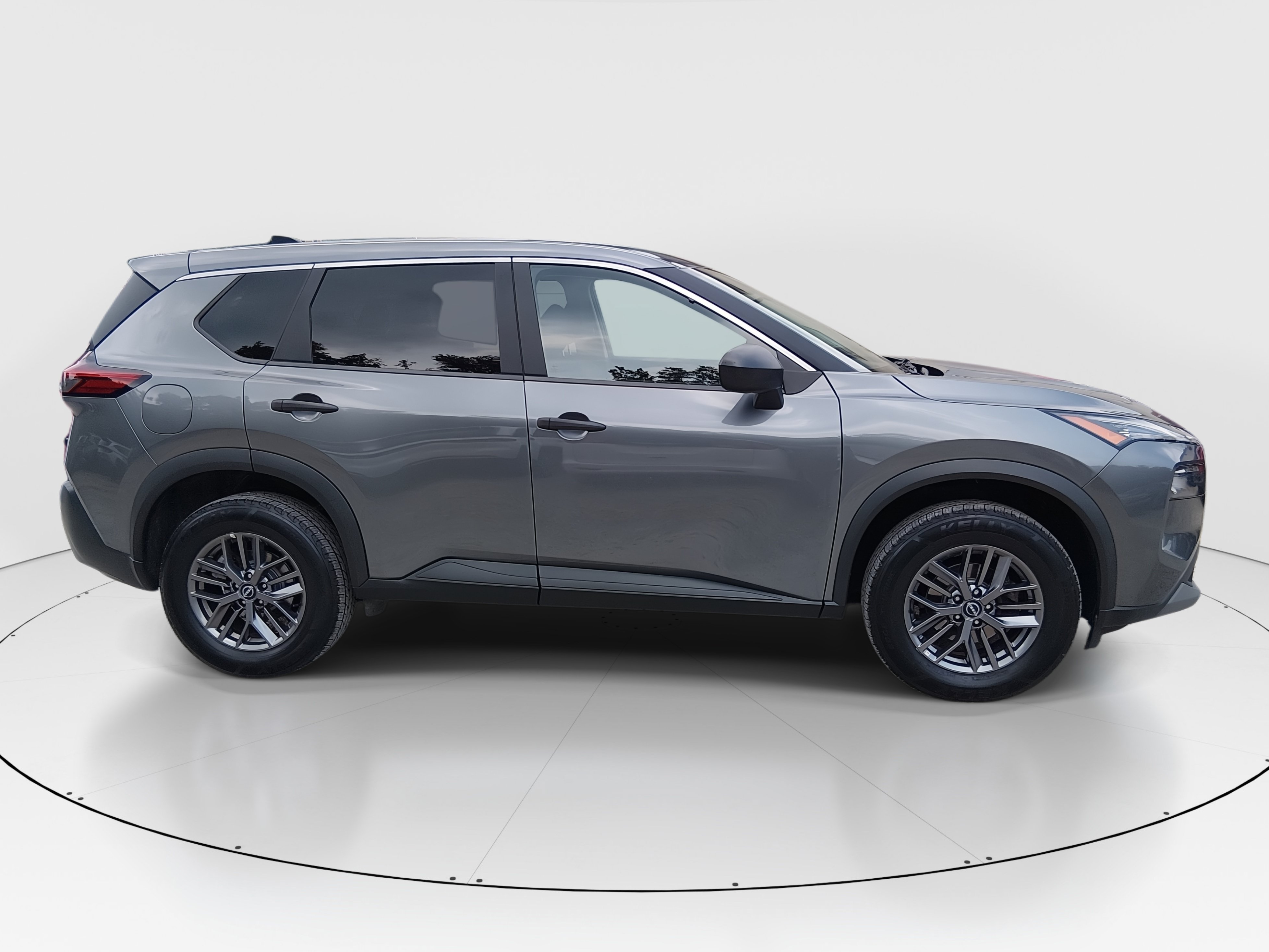 2023 Nissan Rogue S - Photo 8