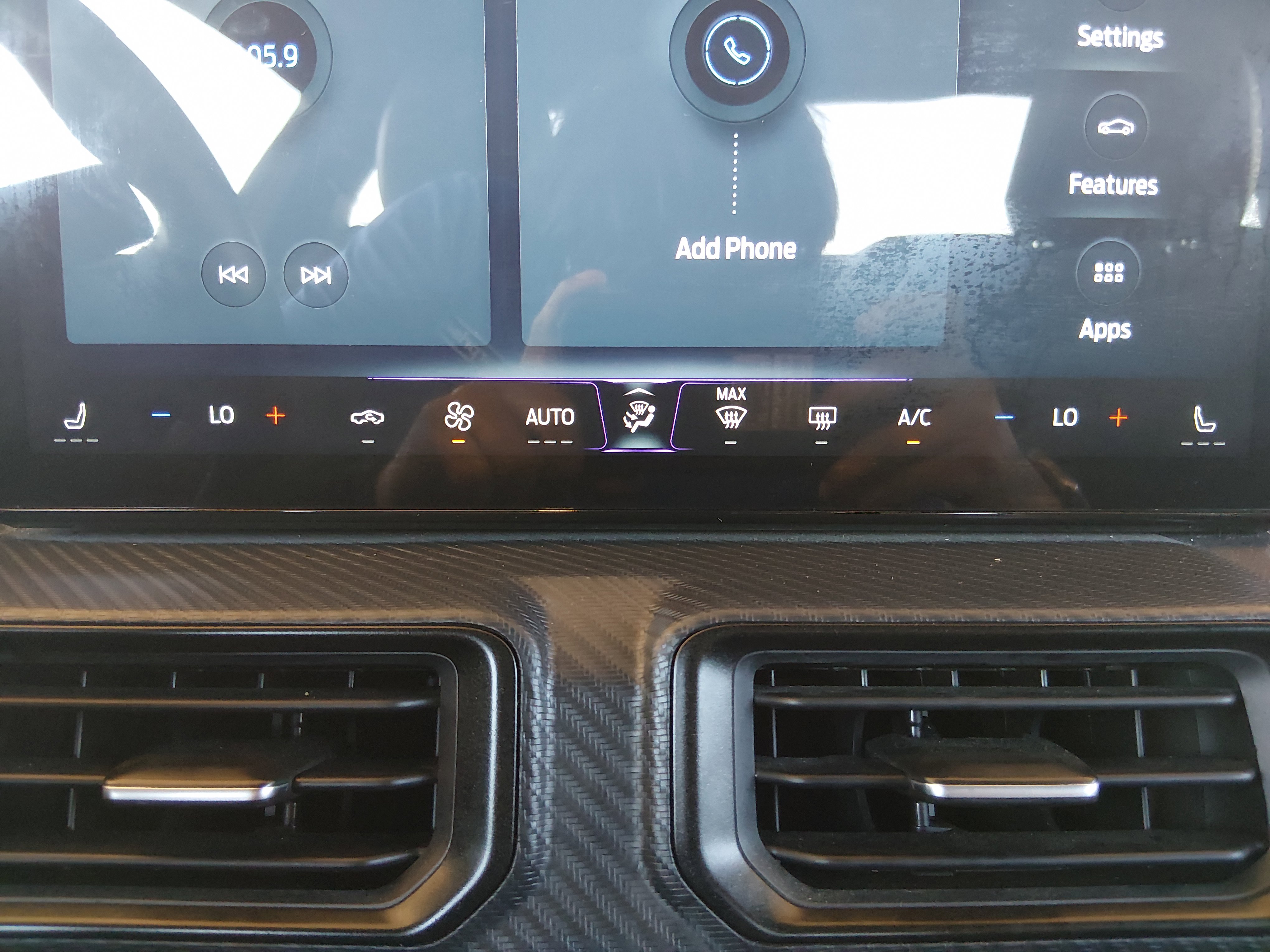 2024 Ford Mustang EcoBoost - Photo 17