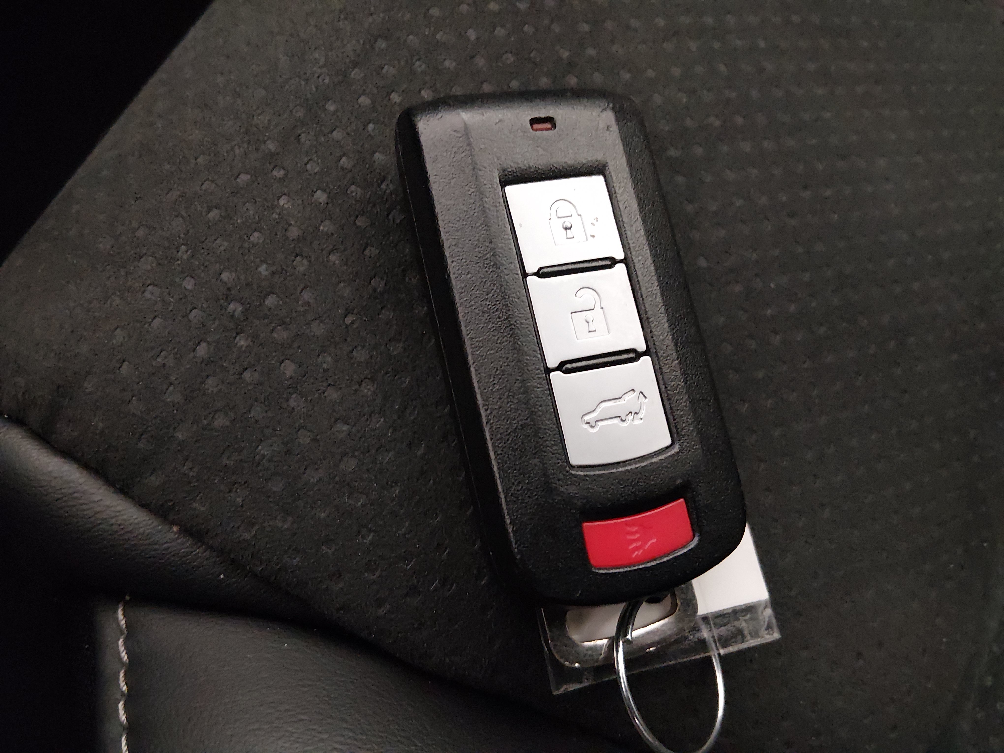 2024 Mitsubishi Eclipse Cross SE - Photo 15