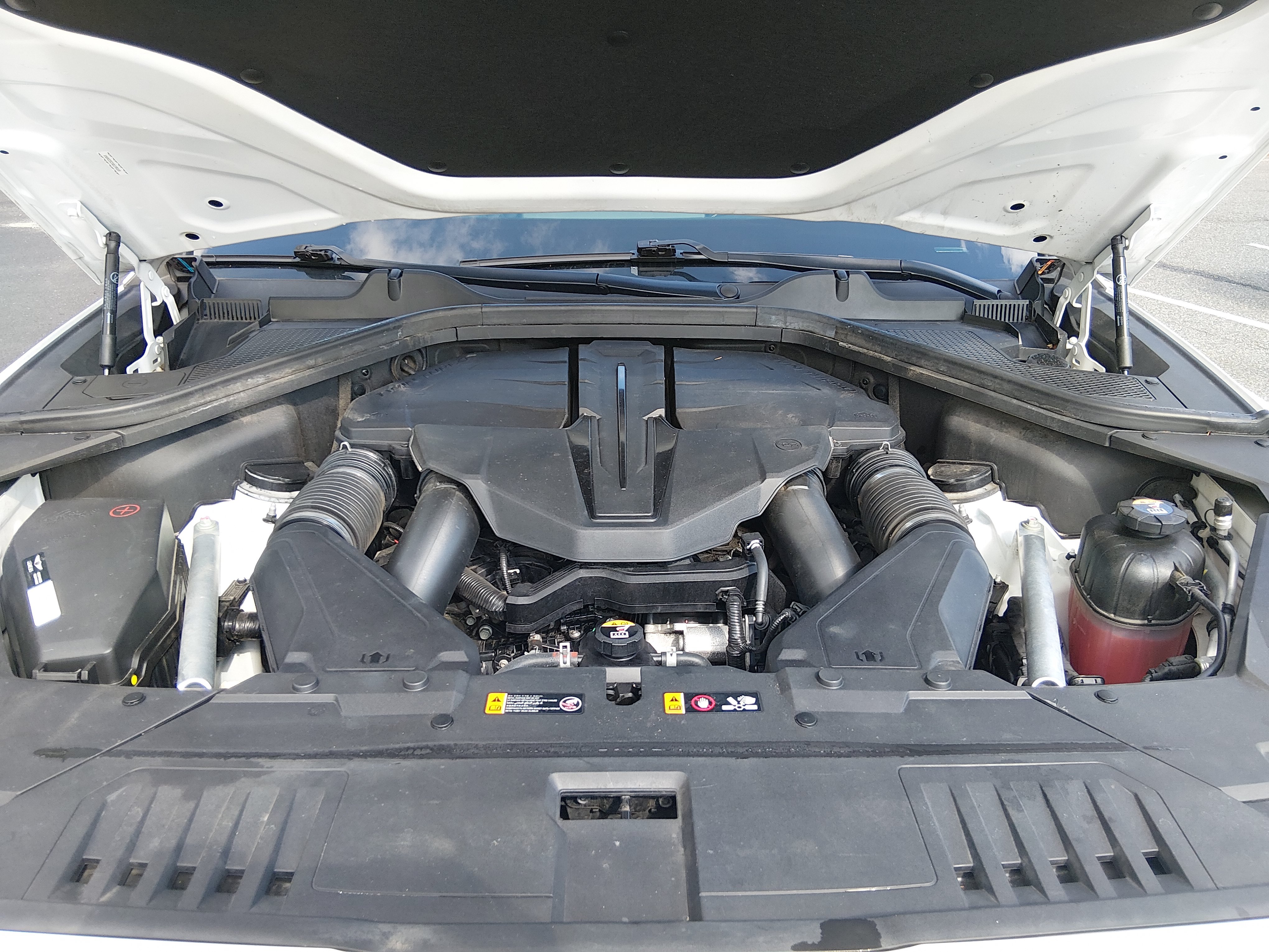 2024 GENESIS GV80 Standard - Photo 9