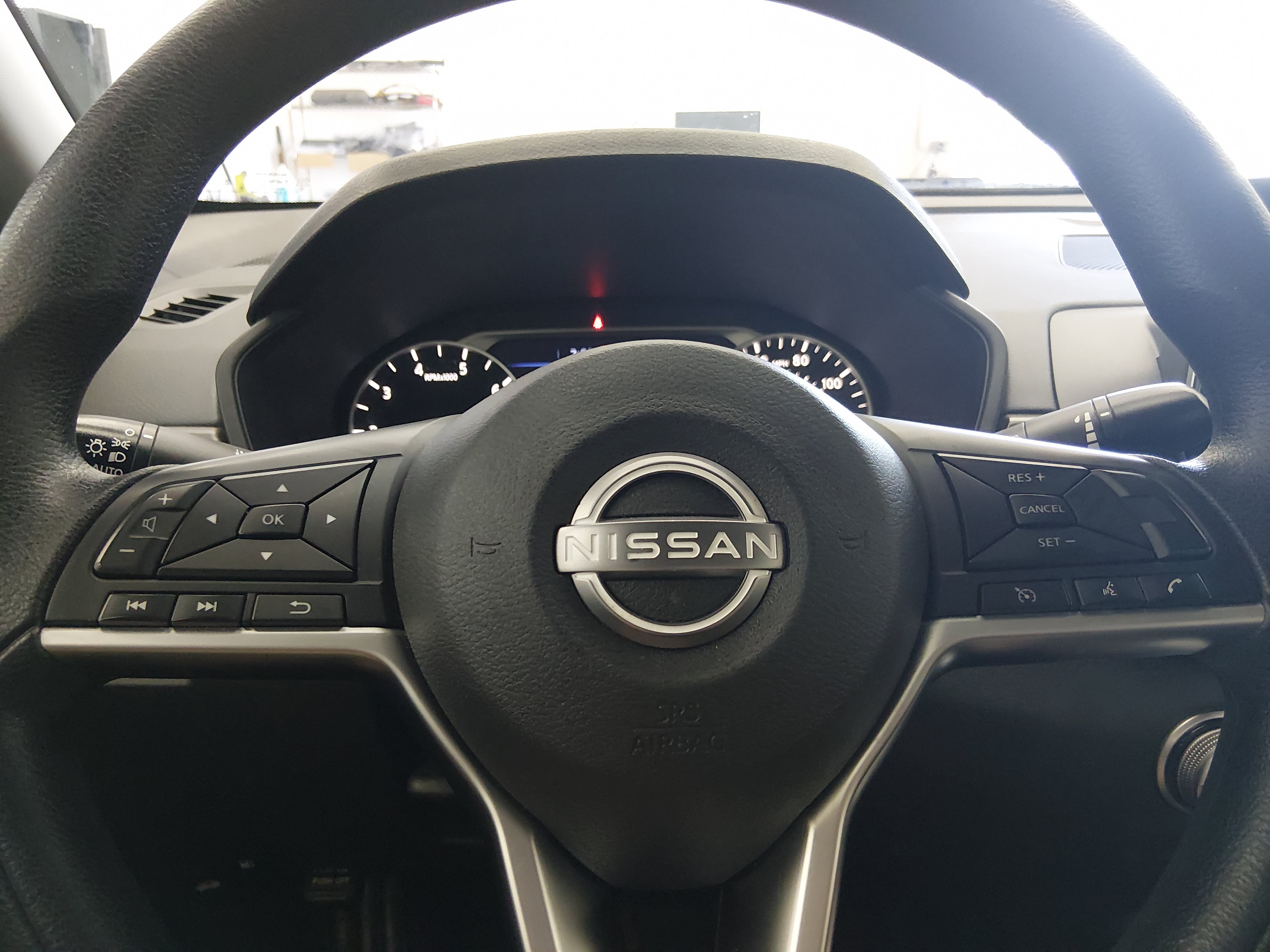 2024 Nissan Altima SV - Photo 12