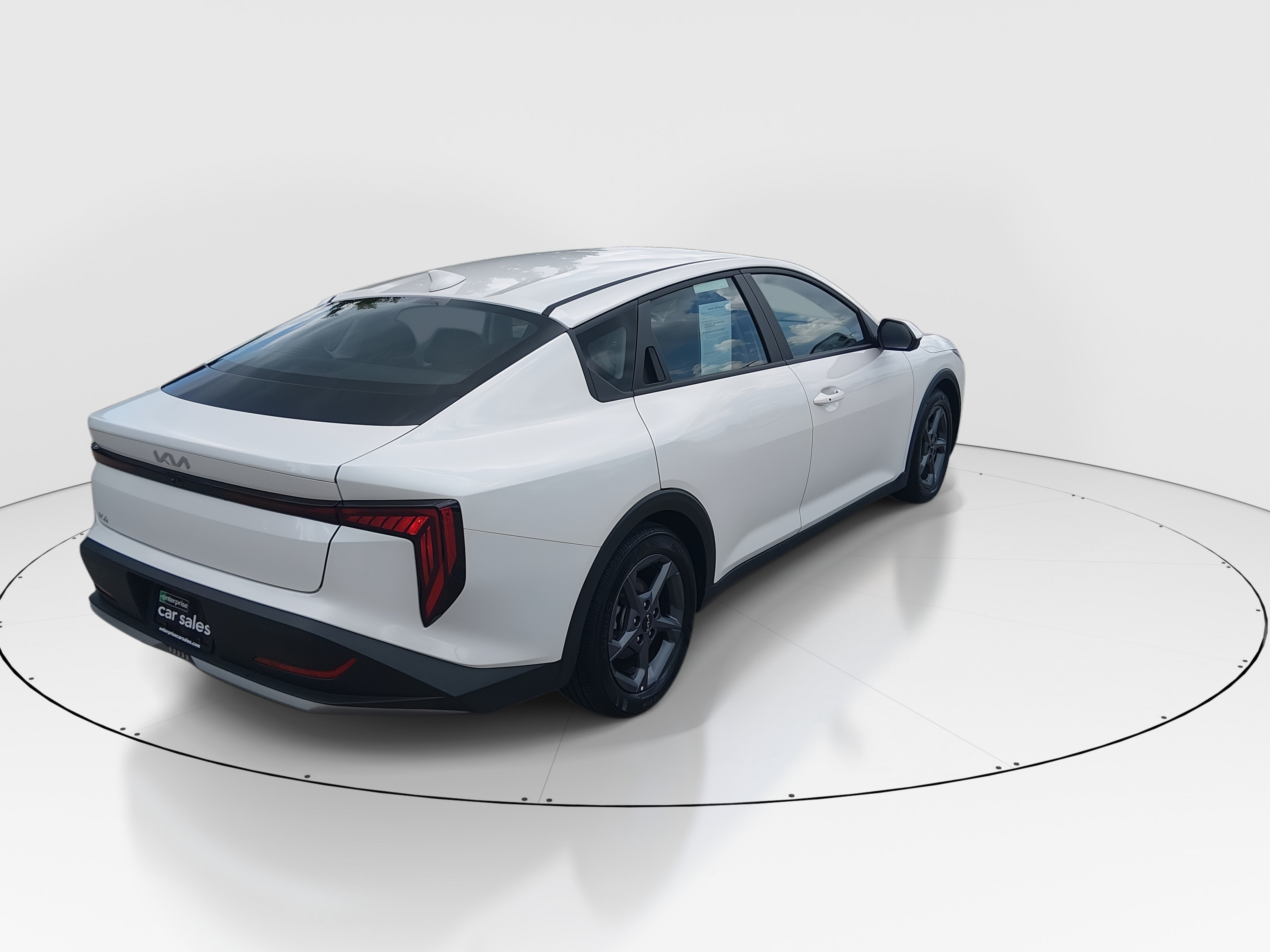2025 Kia K4 LXS - Photo 7