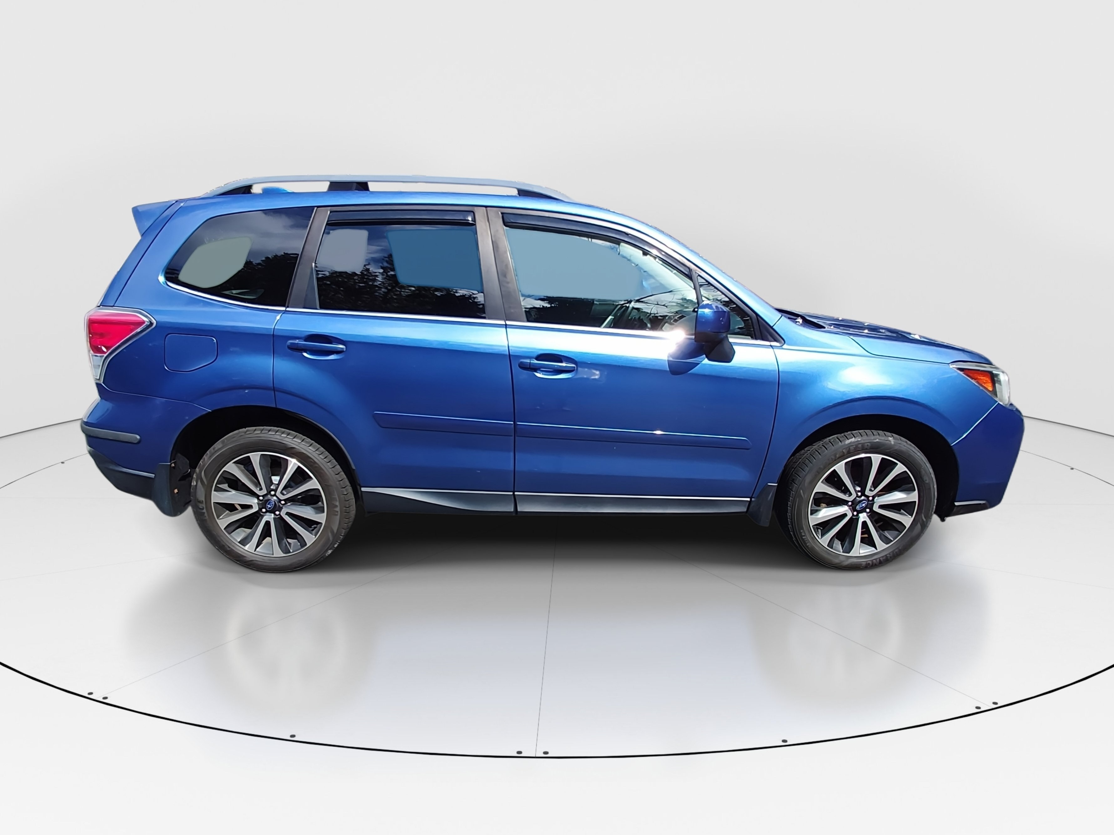 2017 Subaru Forester XT Premium - Photo 8