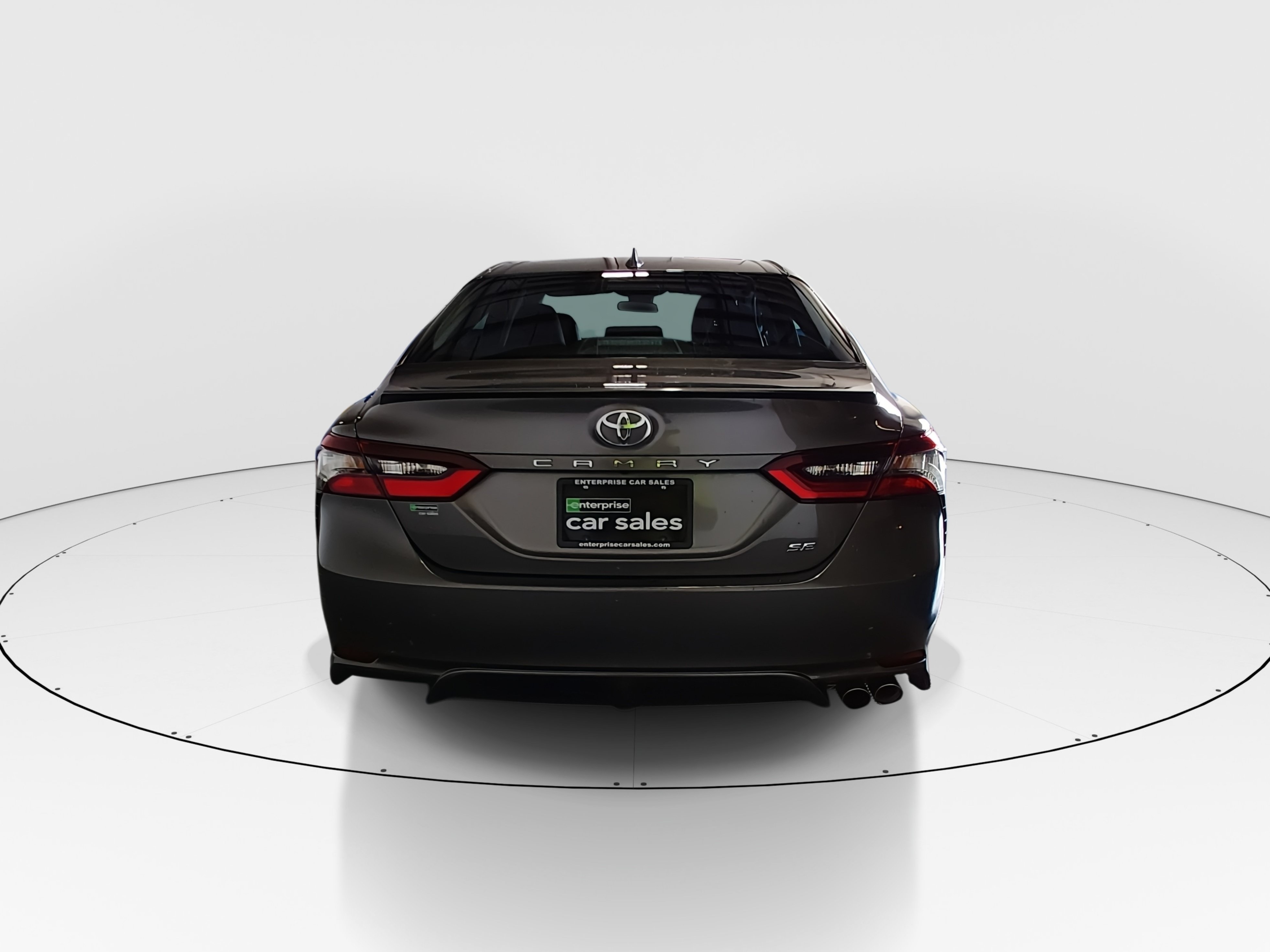 2024 Toyota Camry SE - Photo 6
