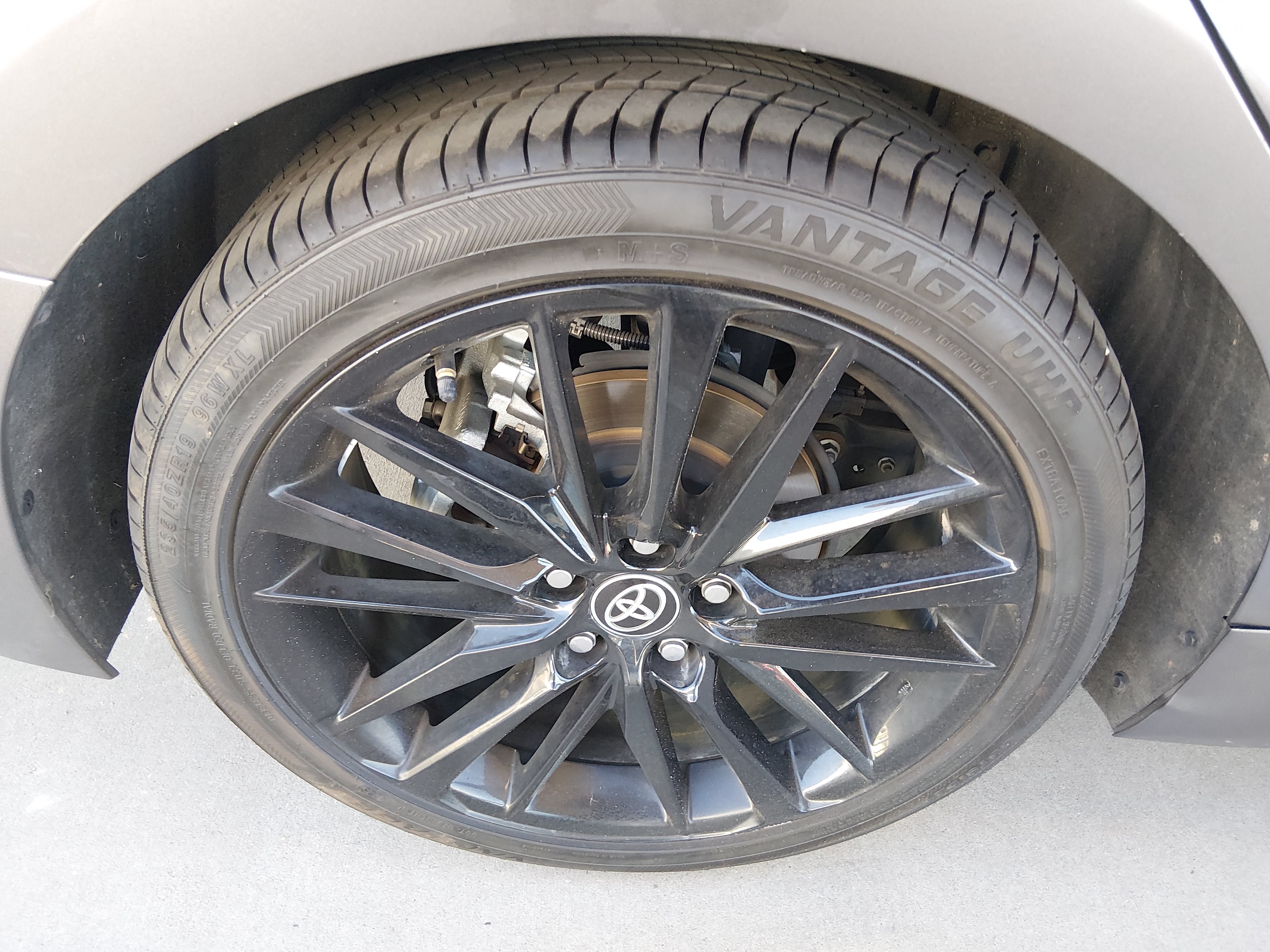 2024 Toyota Camry XSE - Photo 10
