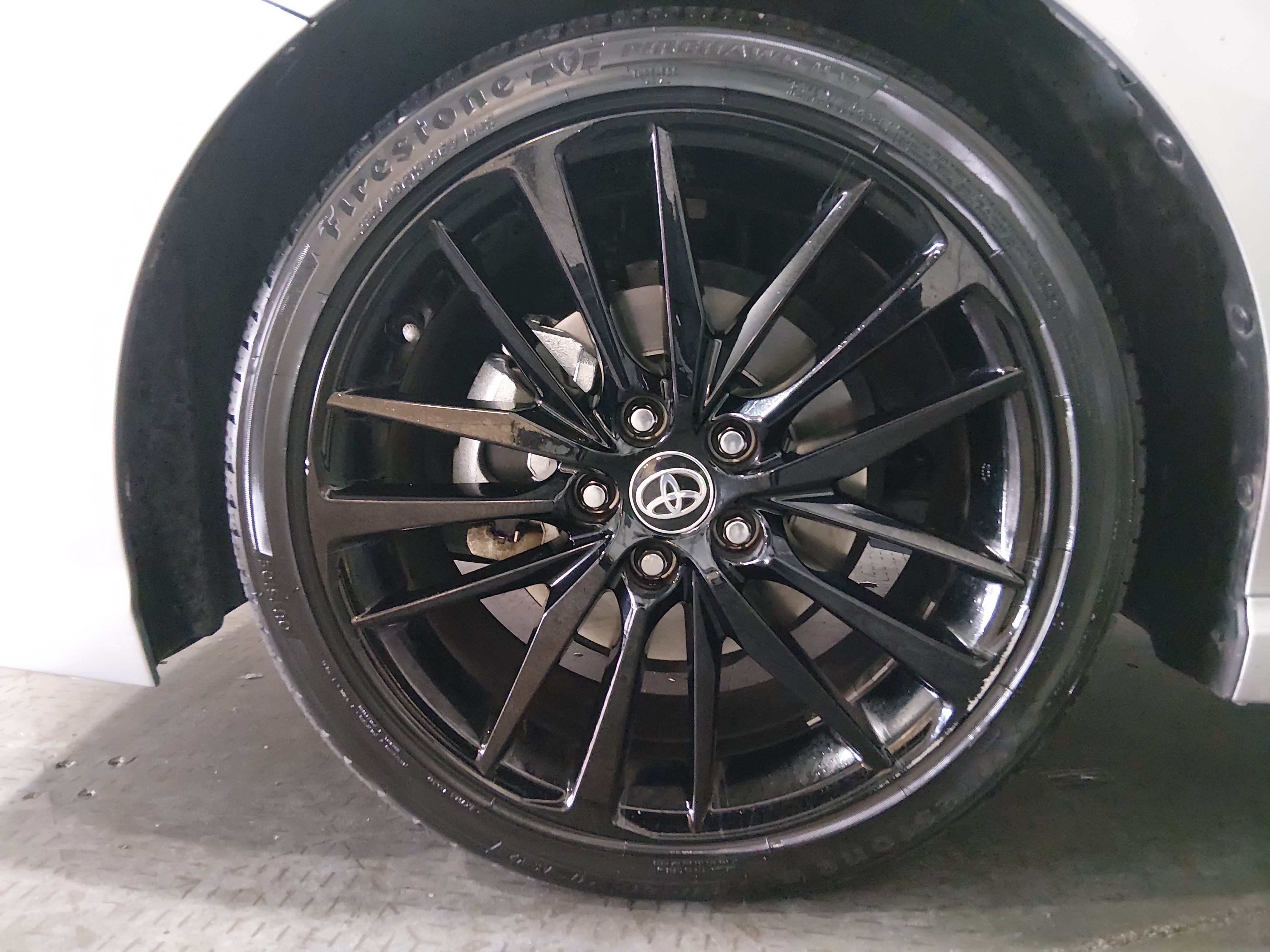 2024 Toyota Camry XSE - Photo 10