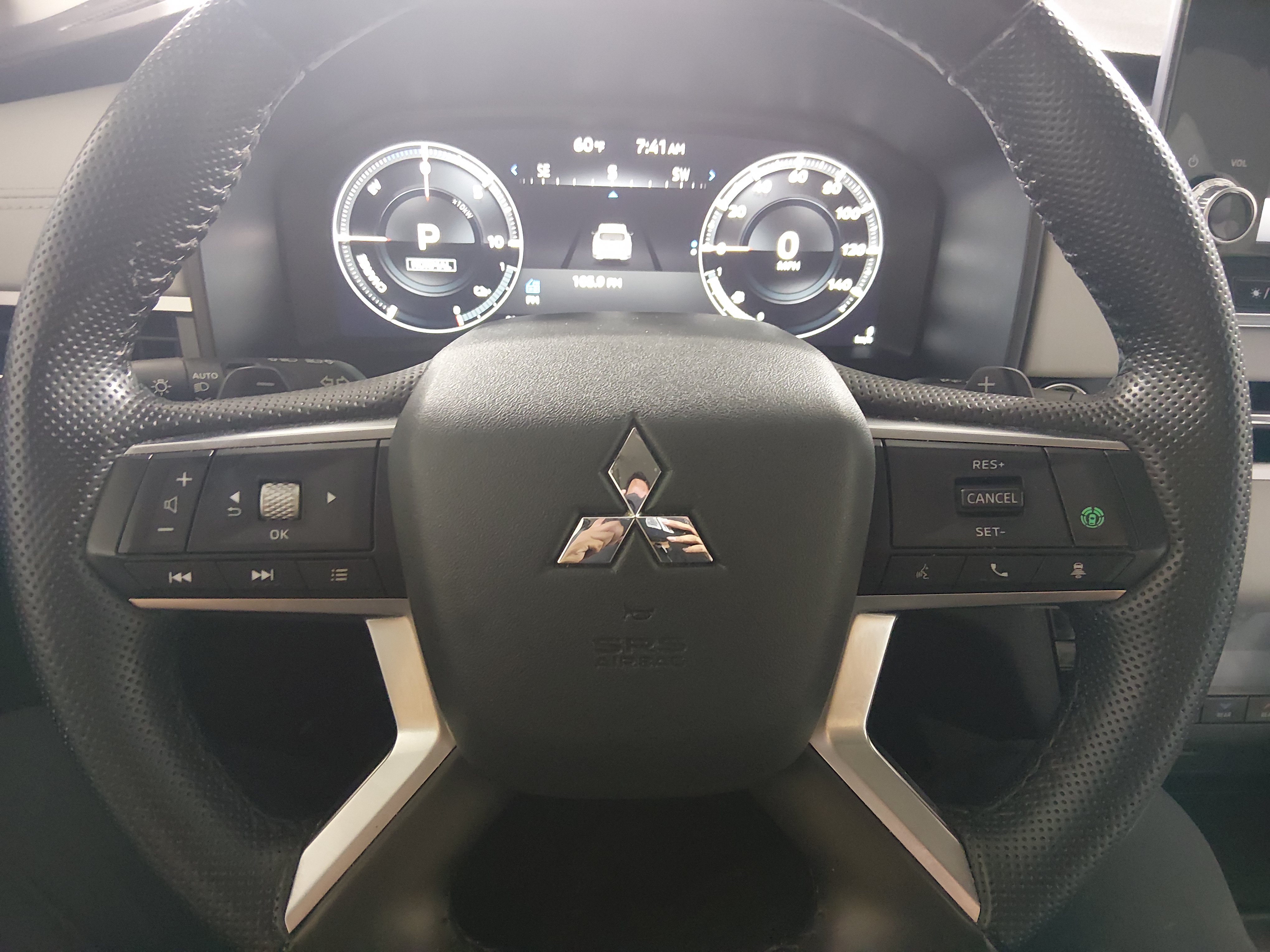 2024 Mitsubishi Outlander Plug-in Hybrid SEL - Photo 12