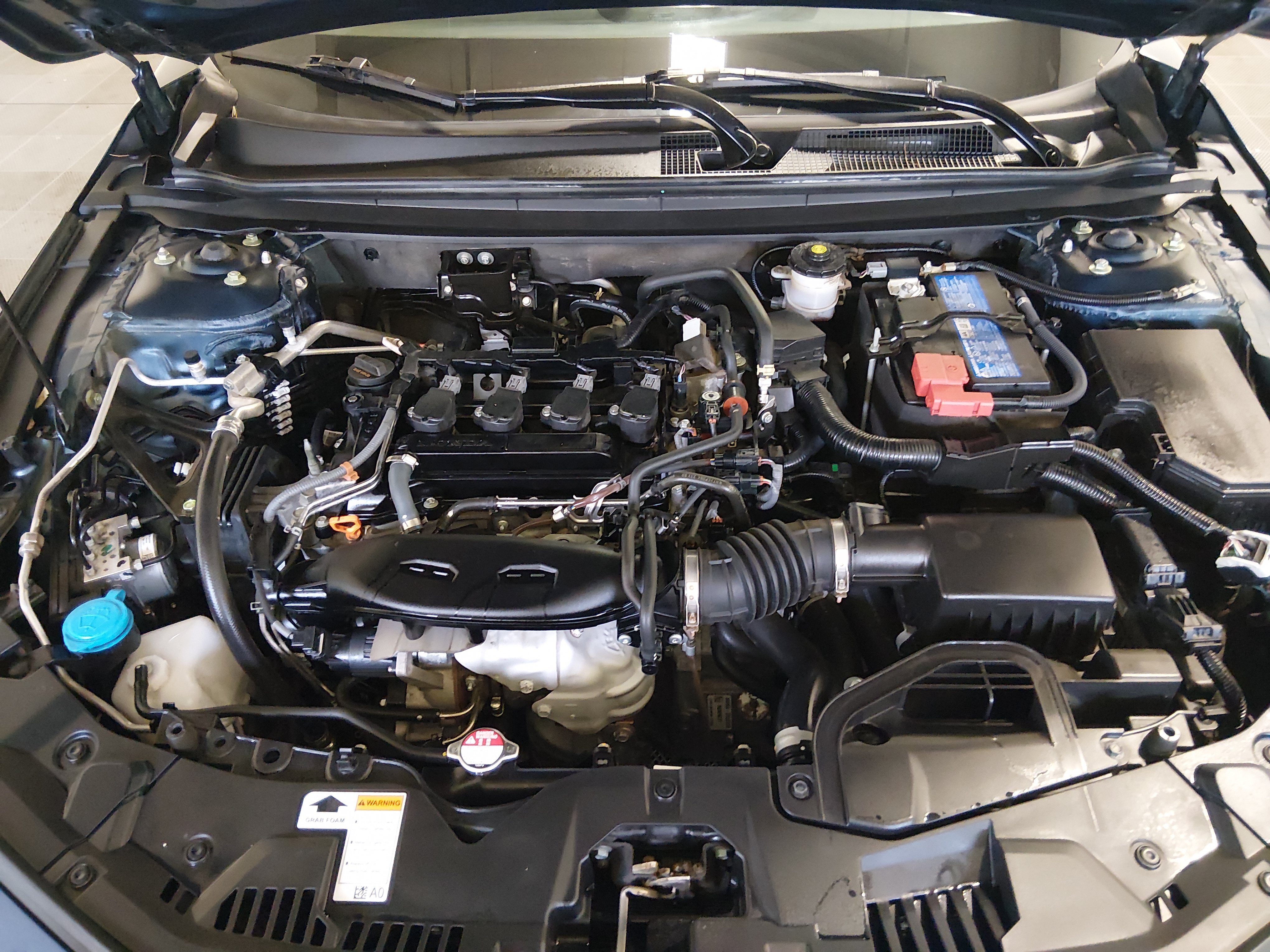 2024 Honda Accord EX - Photo 9