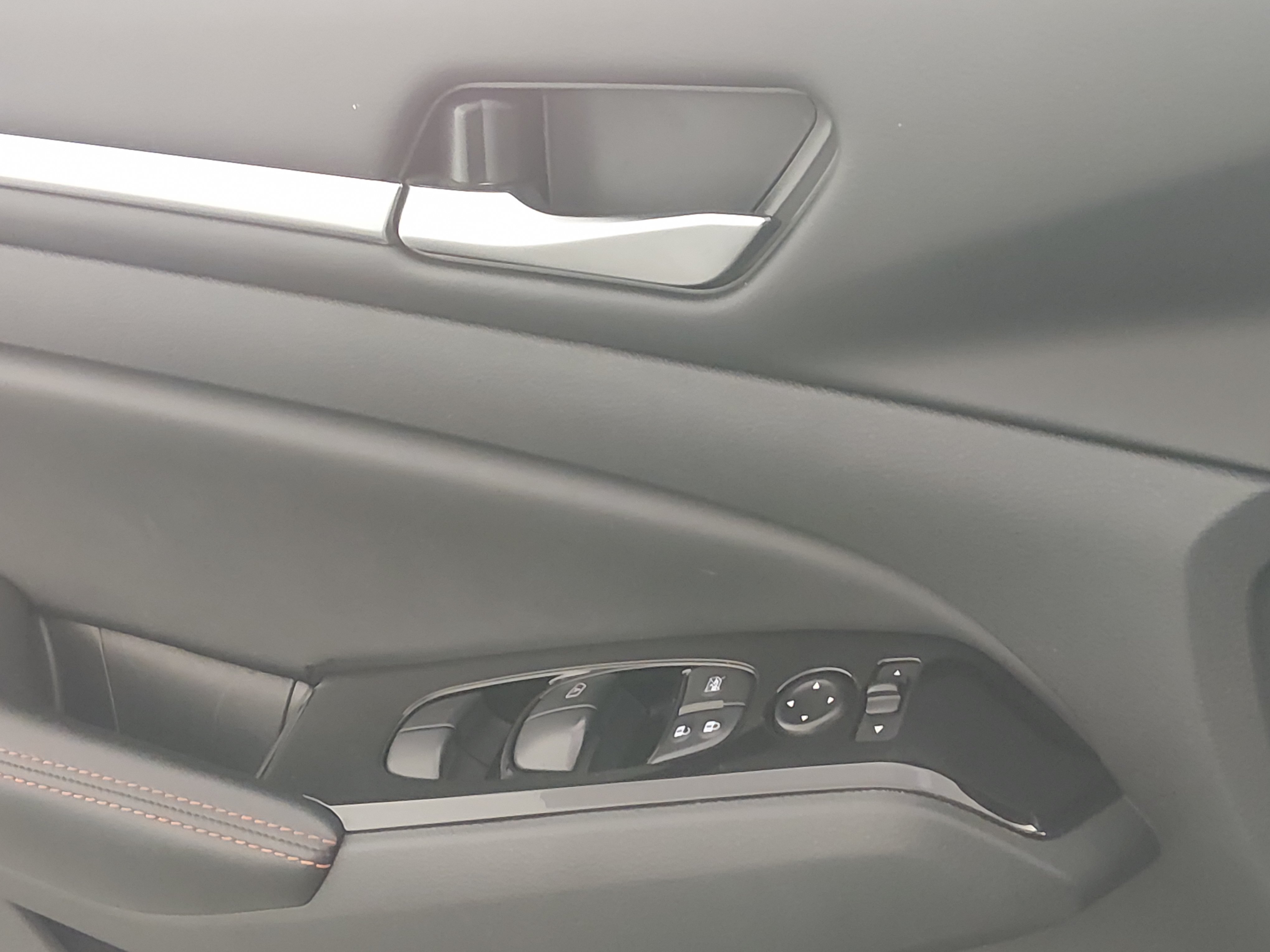 2024 Nissan Altima SR - Photo 17