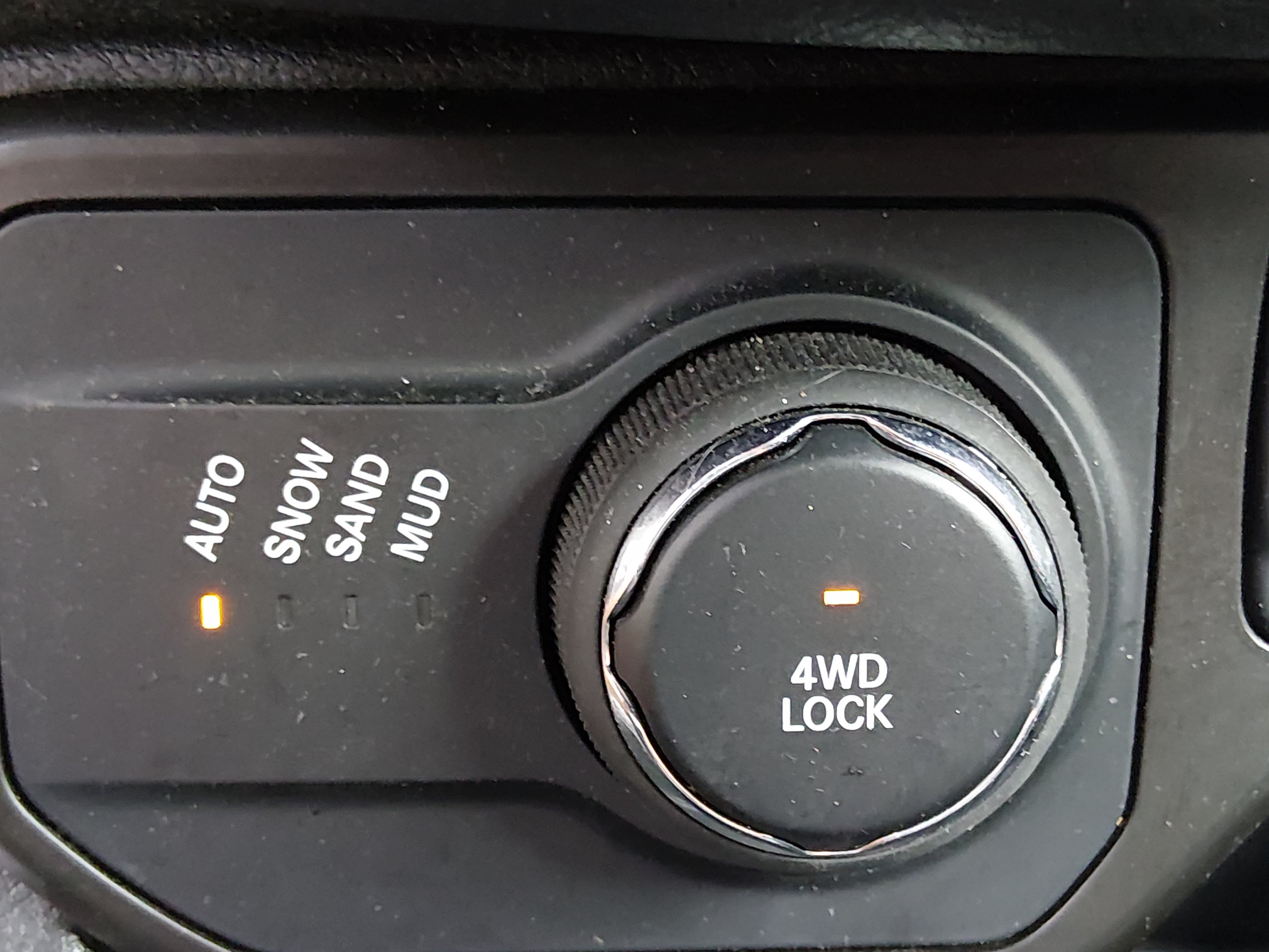 2023 Jeep Renegade Latitude - Photo 19