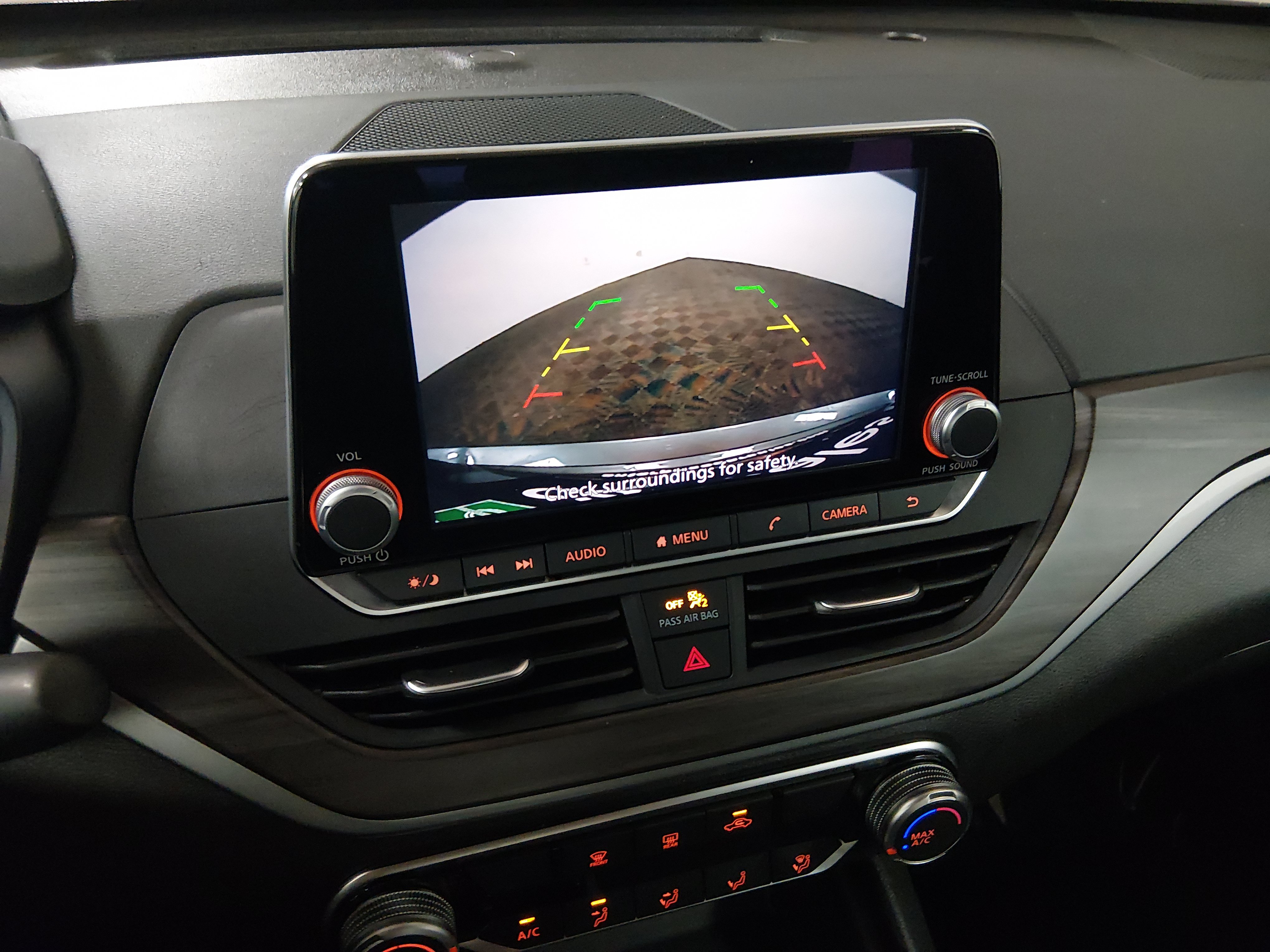 2025 Nissan Altima SV - Photo 16