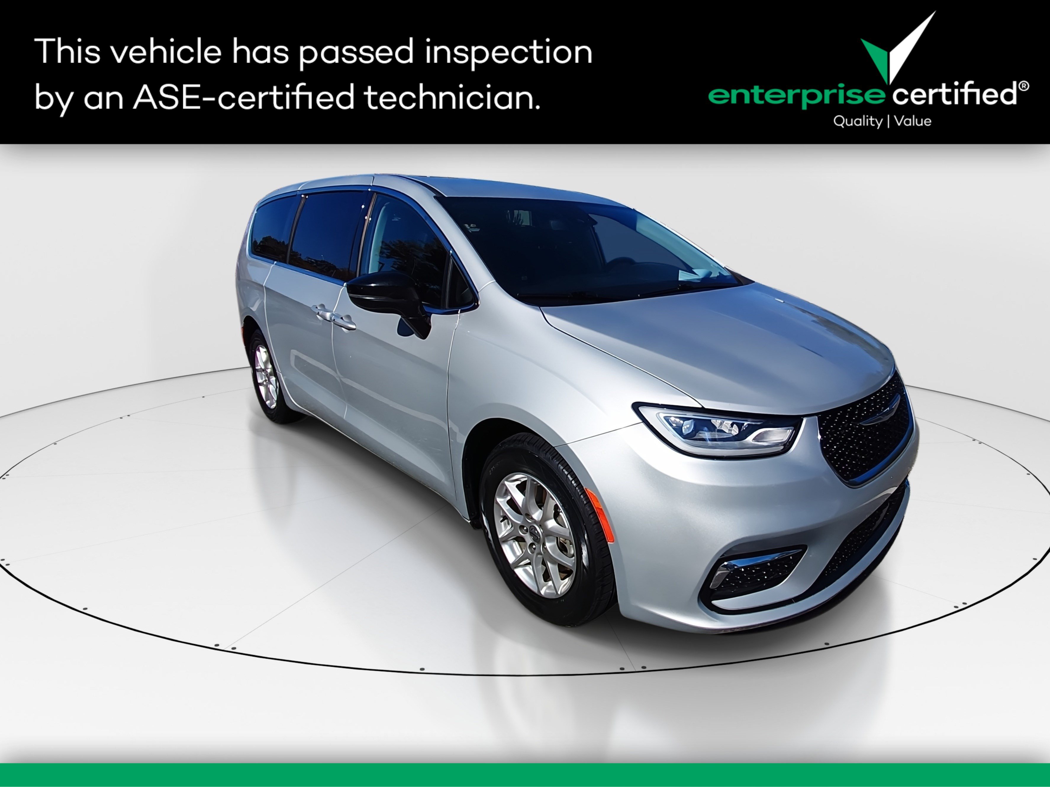 2024 Chrysler Pacifica Touring L