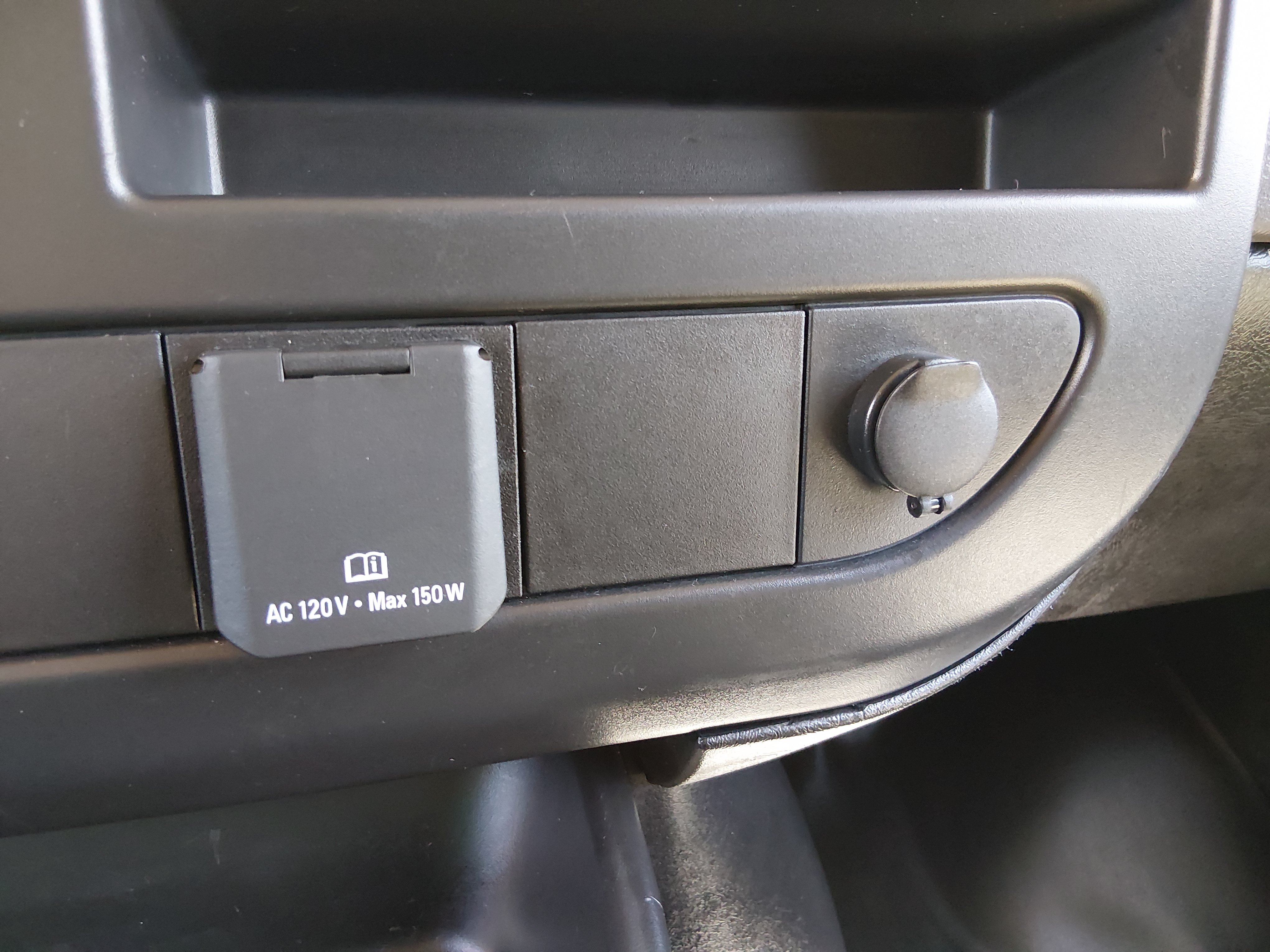 2025 Chevrolet Express Cargo Work Van - Photo 19