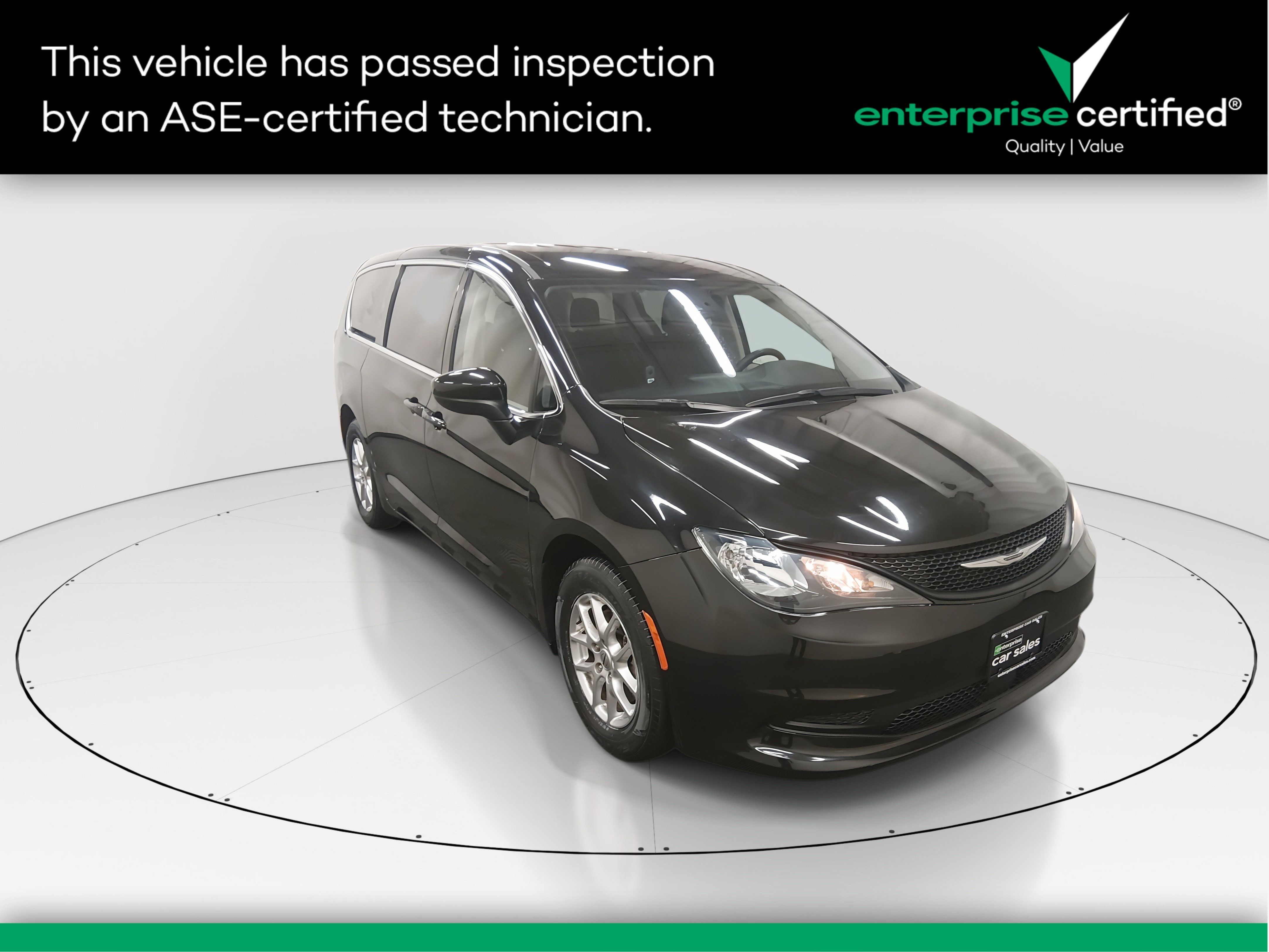 2023 Chrysler Voyager