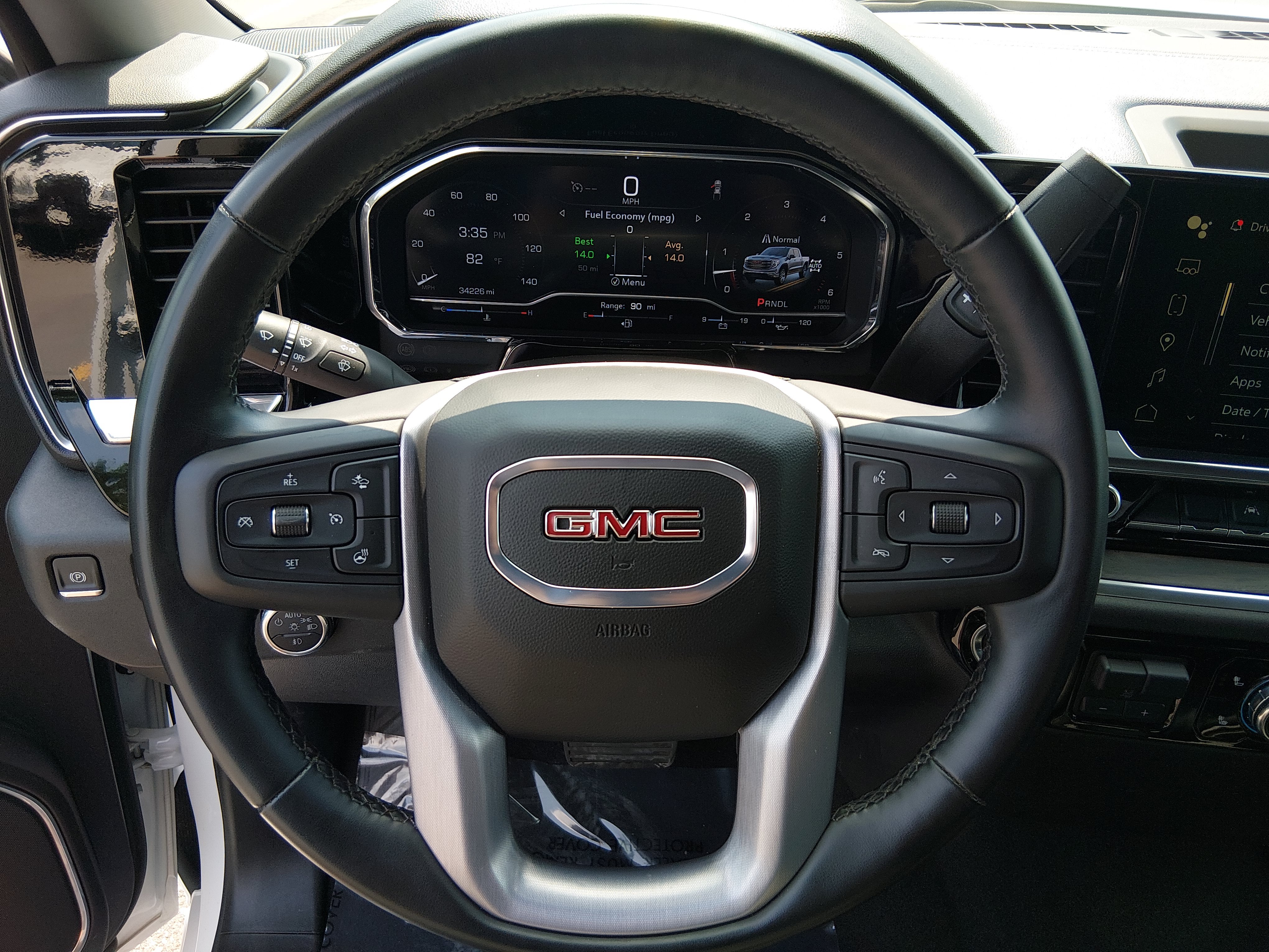 2025 GMC Sierra 1500 SLT - Photo 12