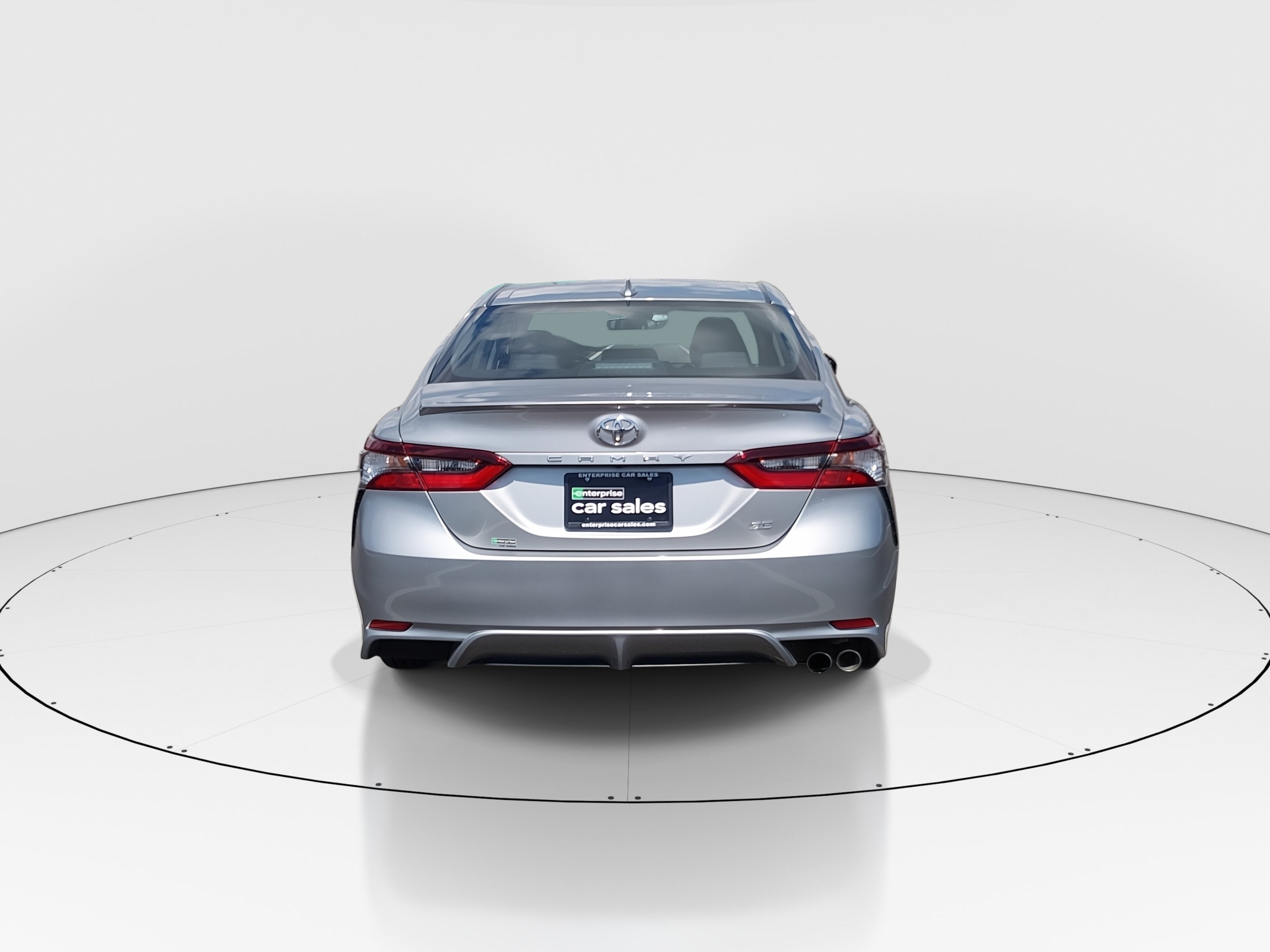 2024 Toyota Camry SE - Photo 6