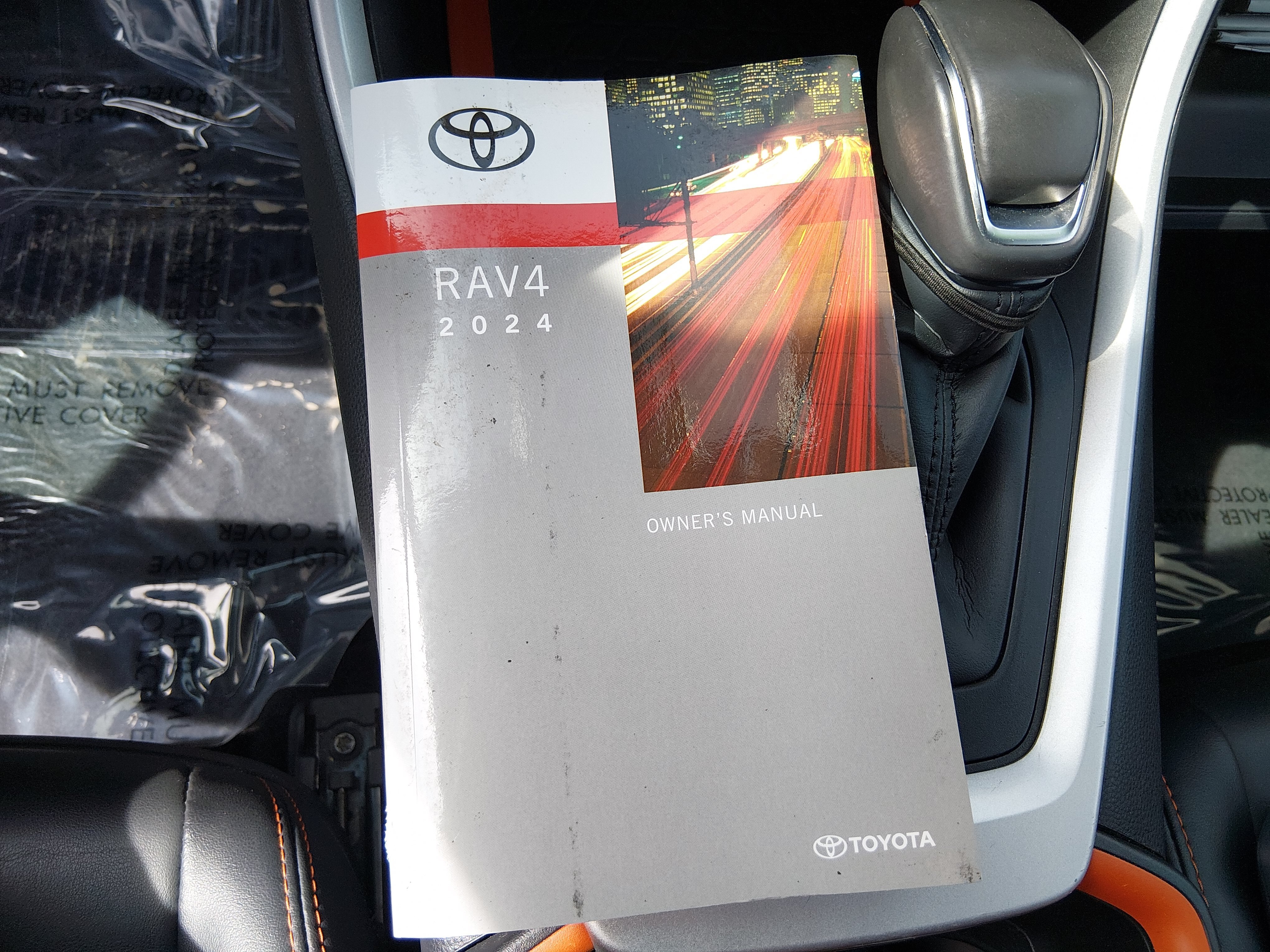 2024 Toyota RAV4 Adventure - Photo 20