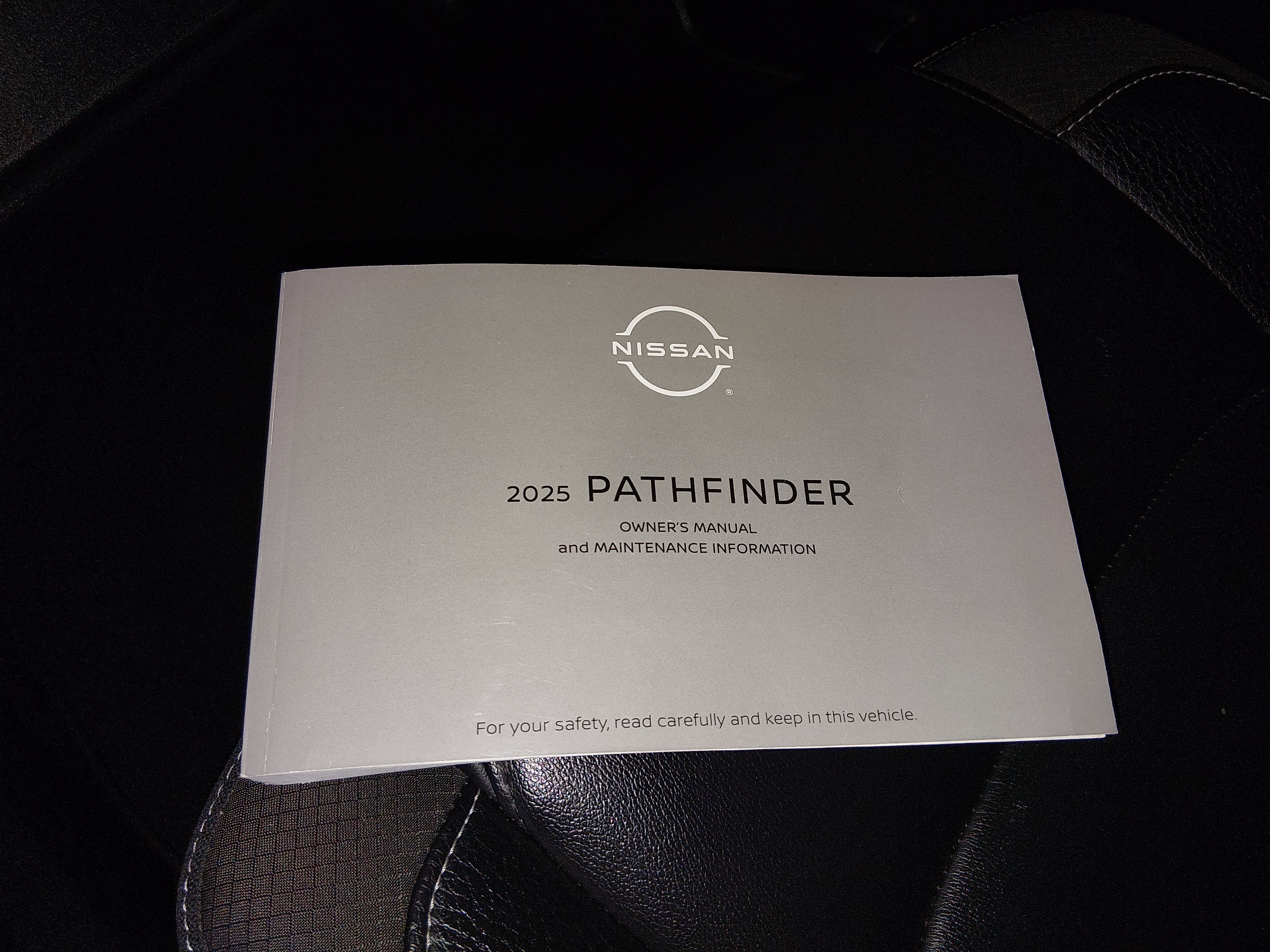 2025 Nissan Pathfinder SL - Photo 21