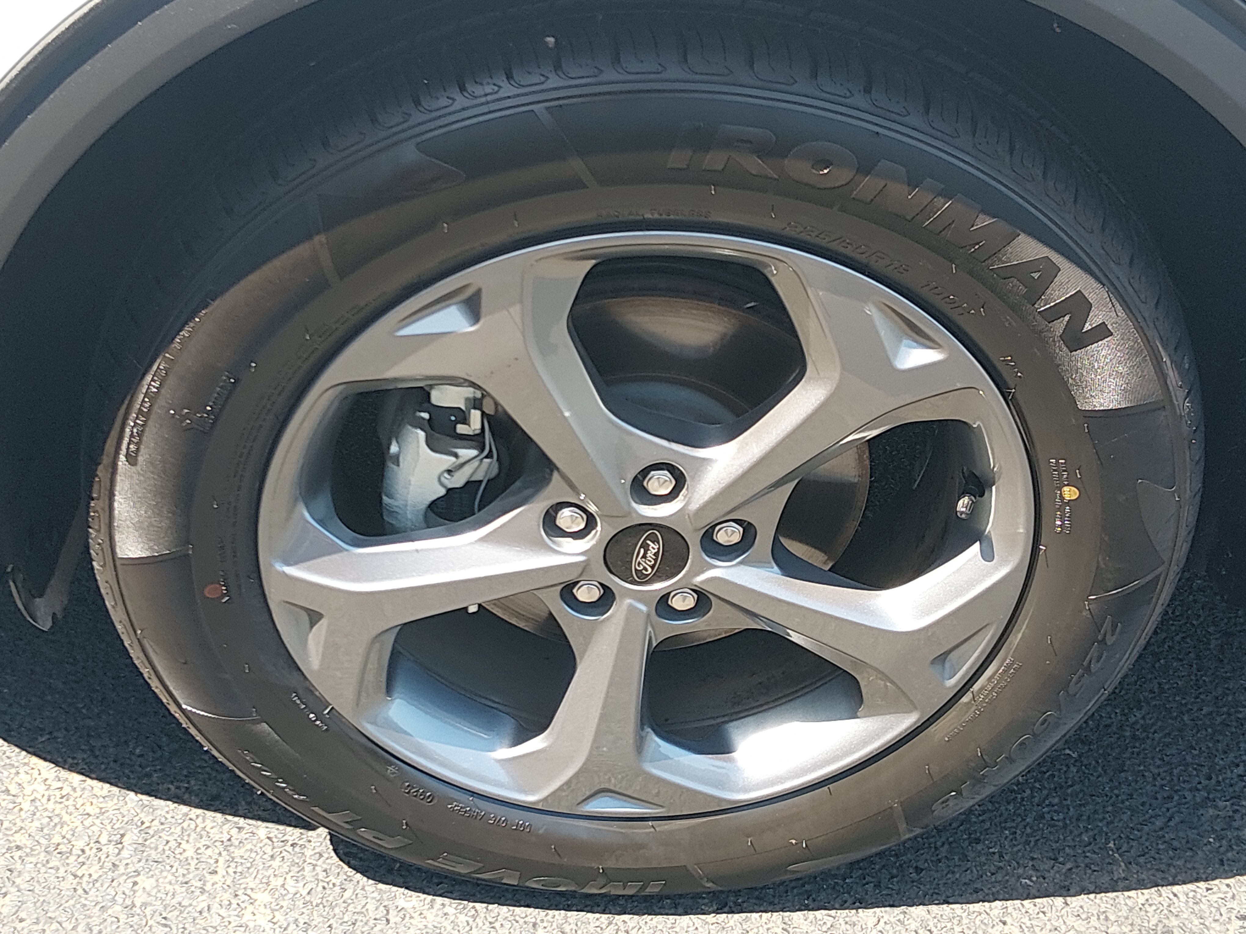 2025 Ford Escape ST-Line - Photo 10