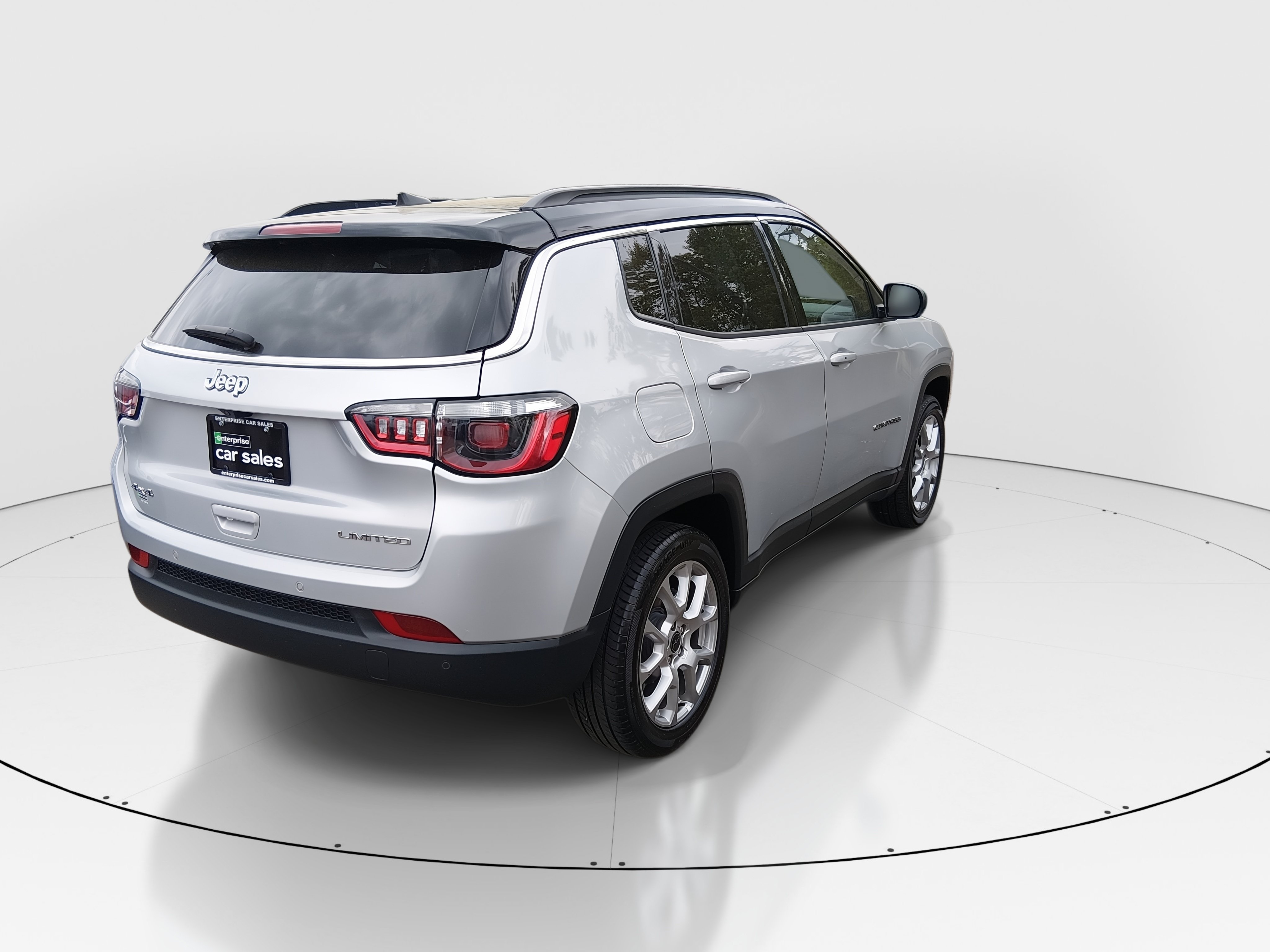 2025 Jeep Compass Limited - Photo 7