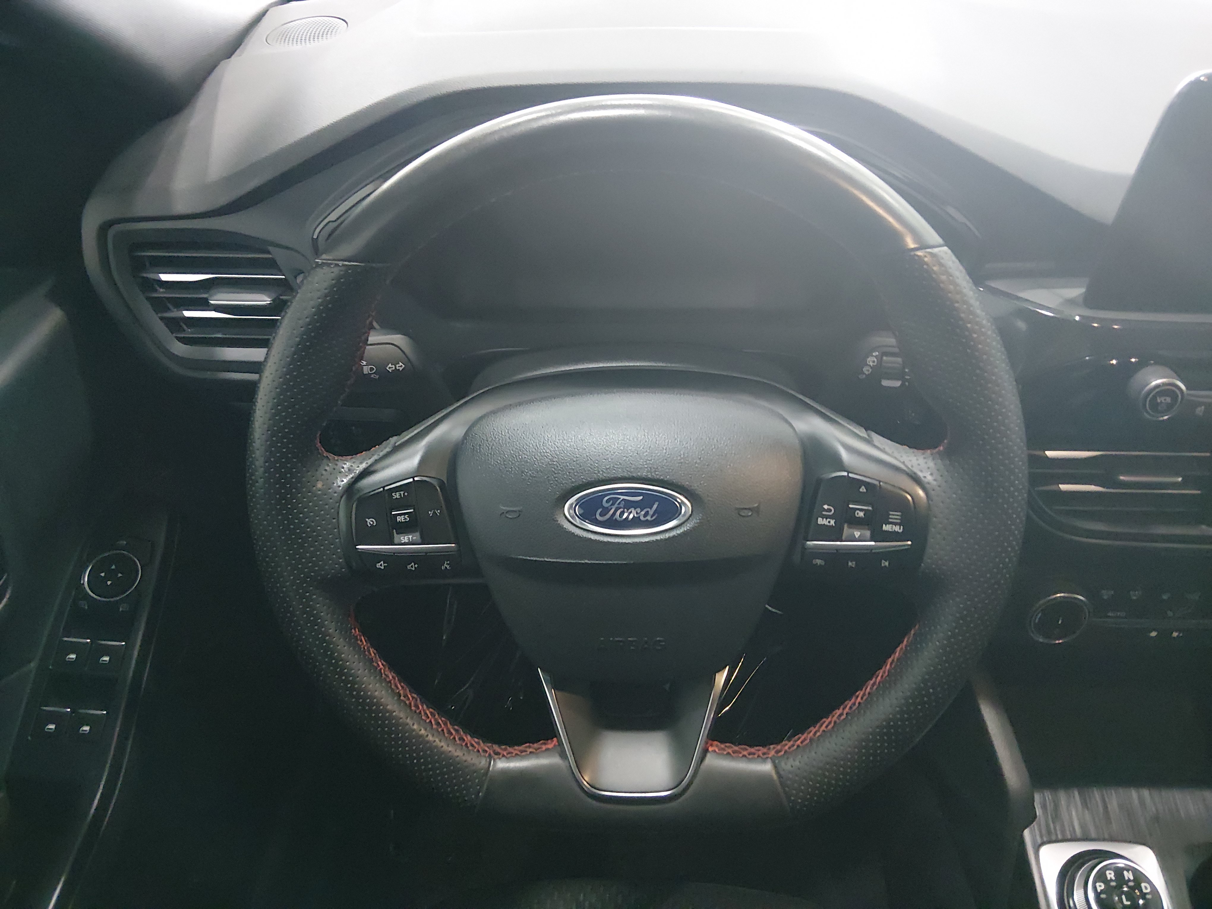2023 Ford Escape ST-Line - Photo 12