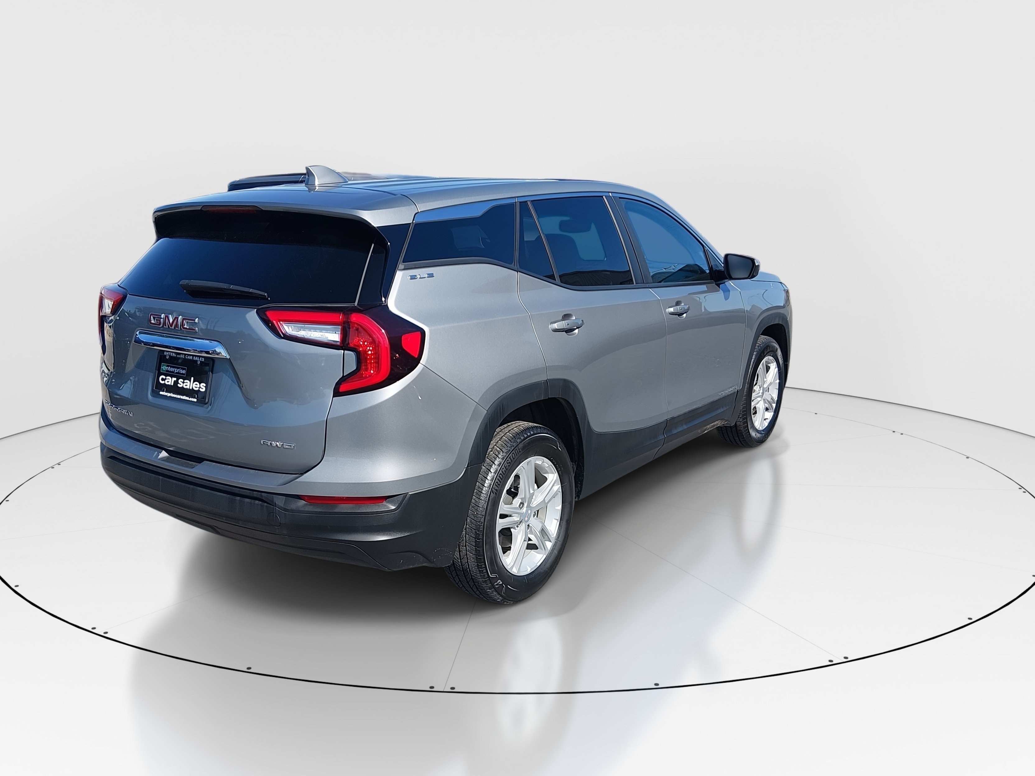2024 GMC Terrain SLE - Photo 7