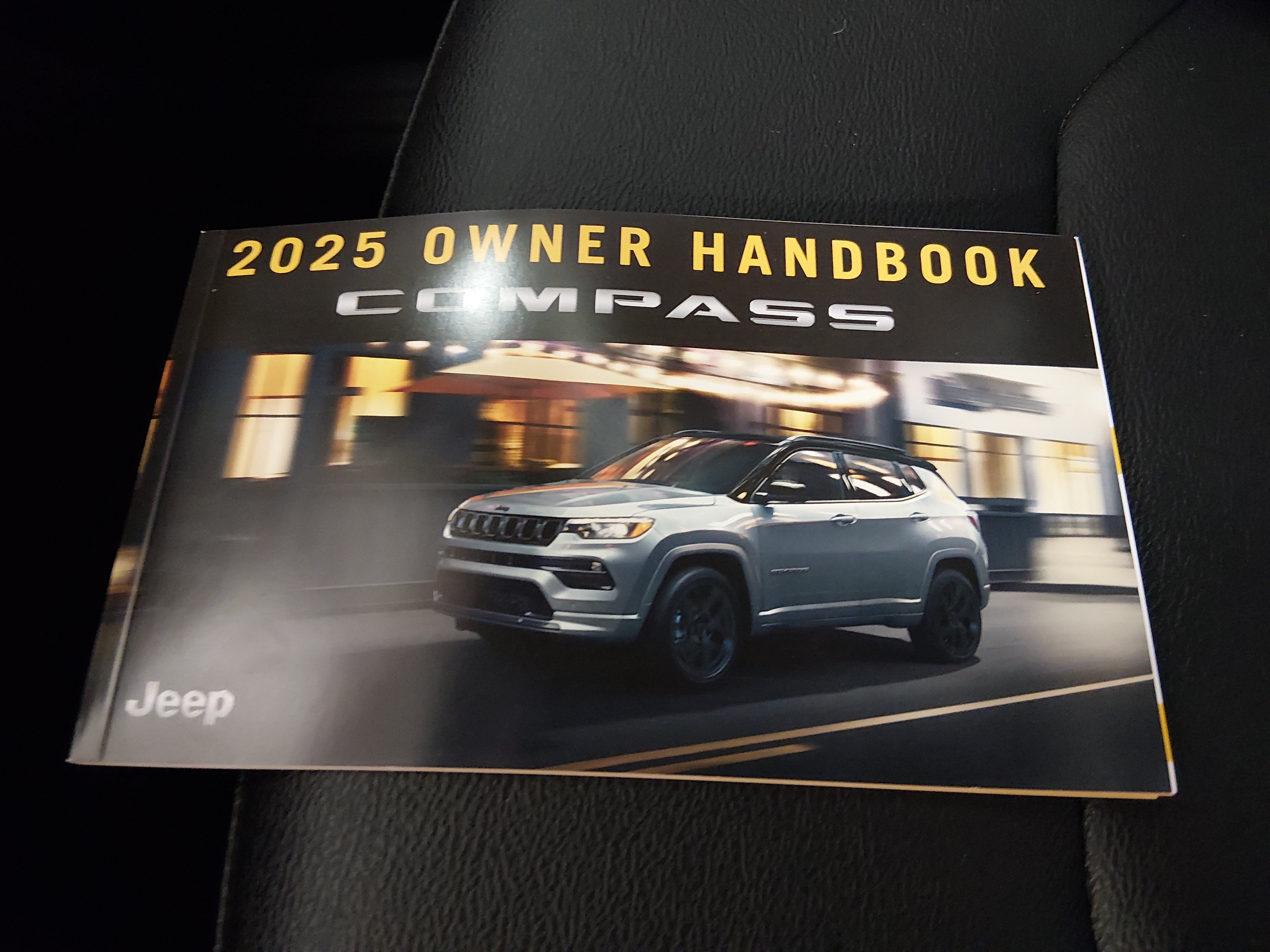 2025 Jeep Compass Limited - Photo 18