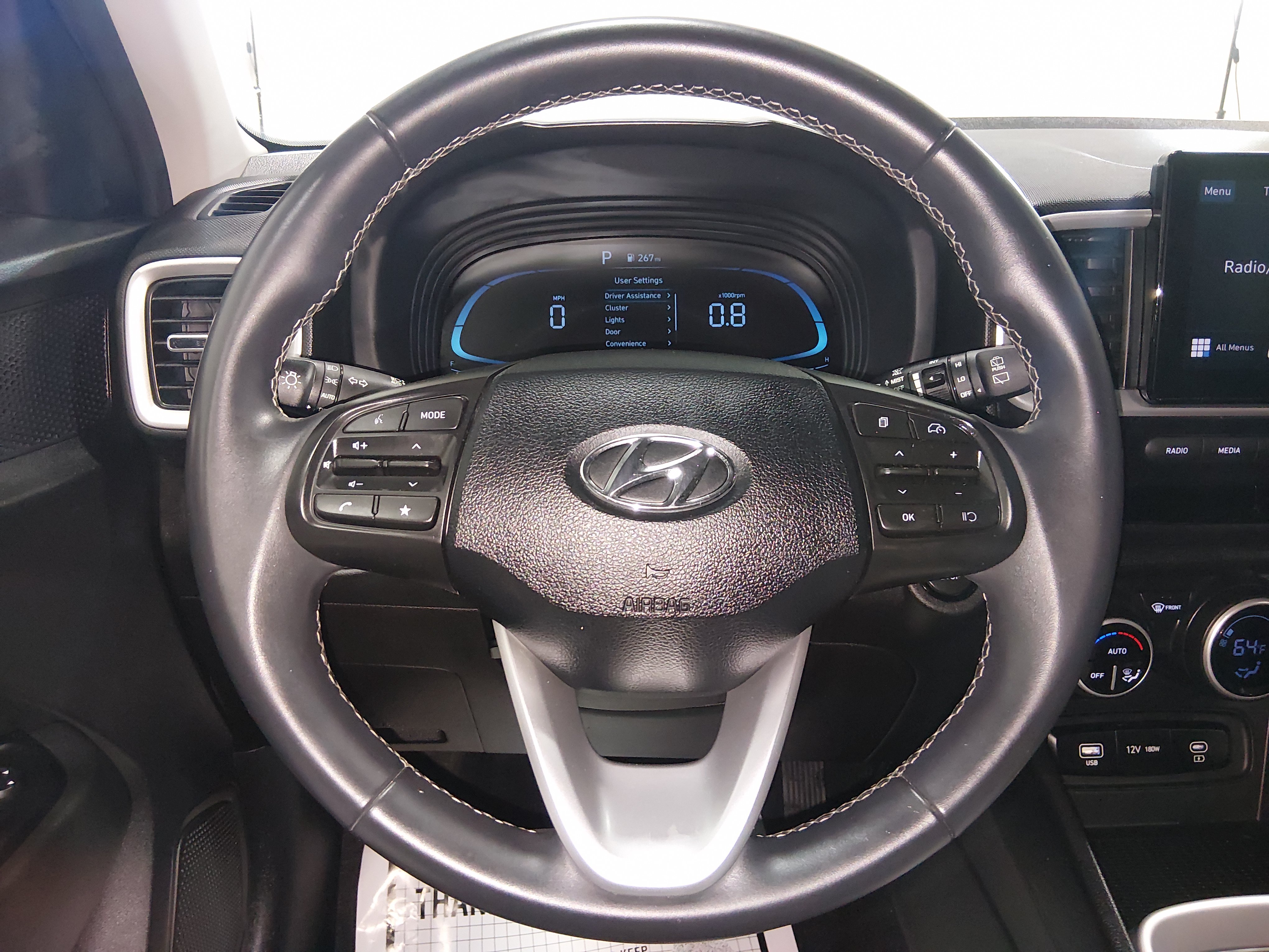 2025 Hyundai Venue SEL - Photo 12