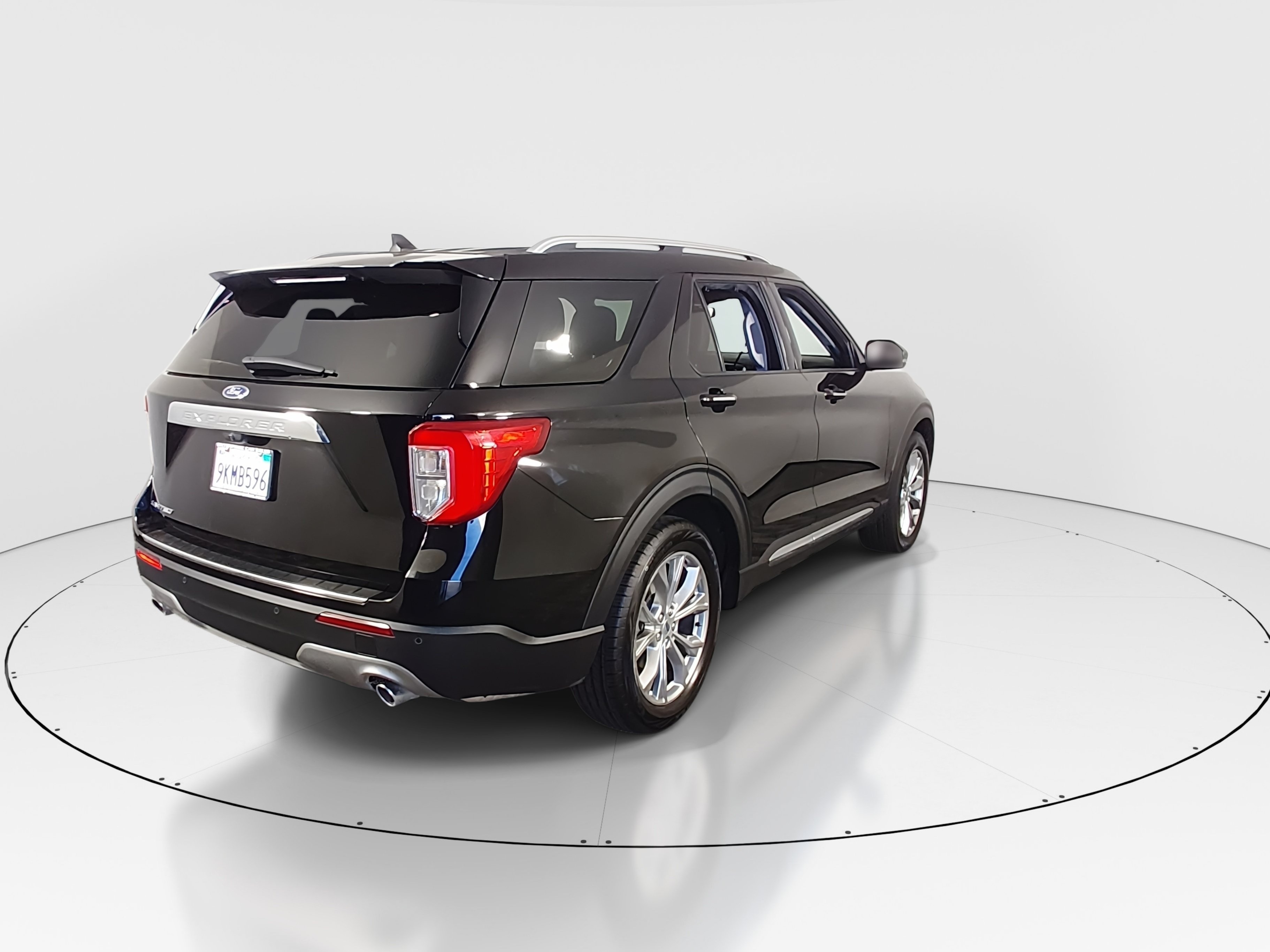 2023 Ford Explorer Limited - Photo 7