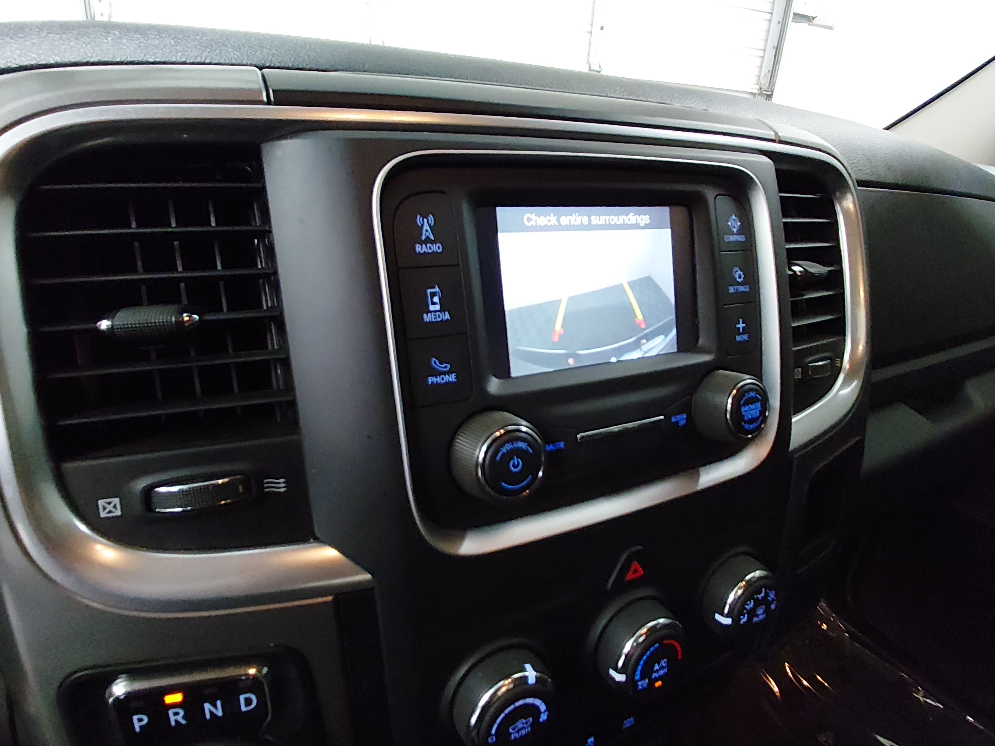 2024 RAM Ram 1500 Classic SLT - Photo 17