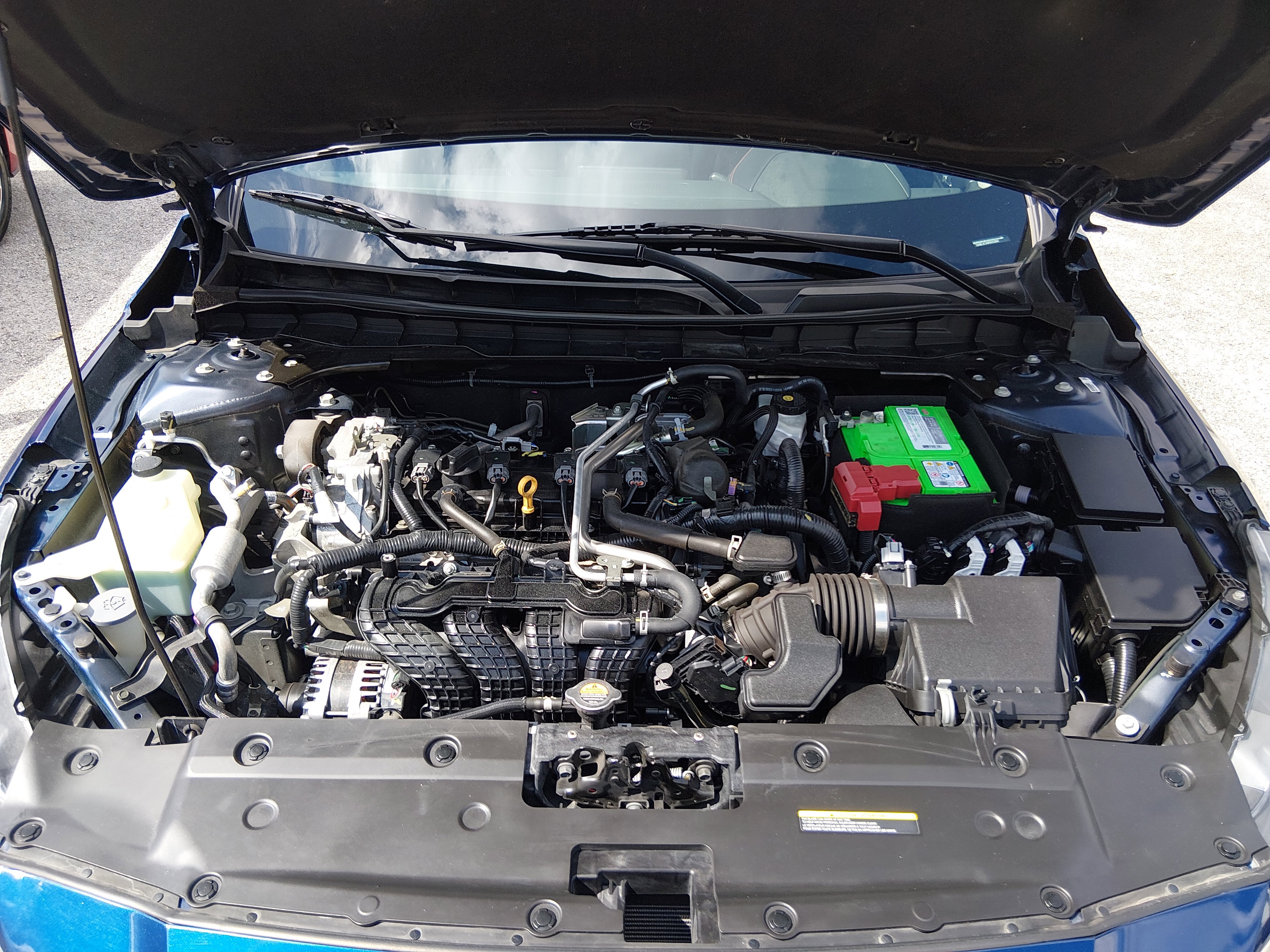 2024 Nissan Altima SR - Photo 9