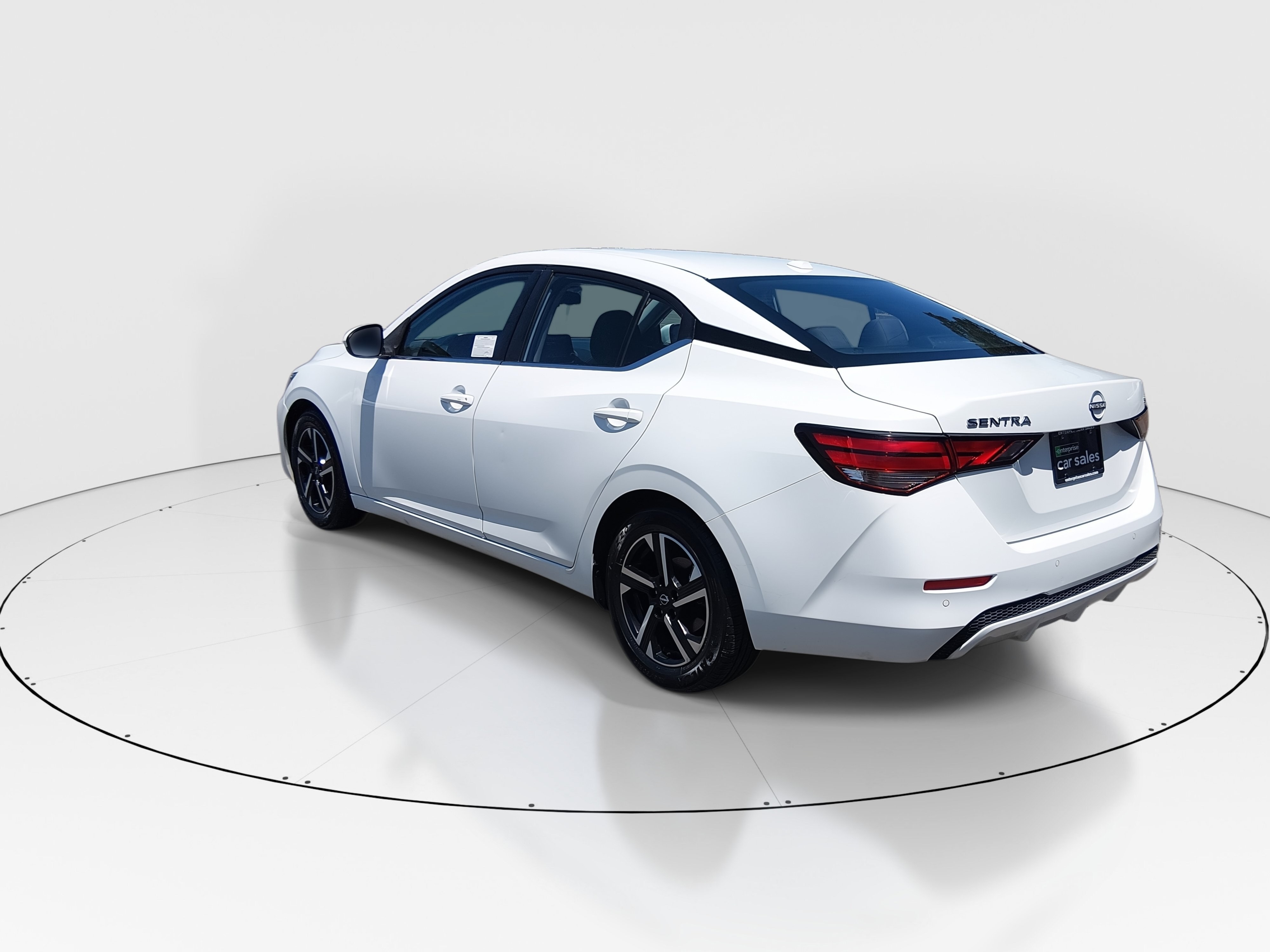 2024 Nissan Sentra SV - Photo 5