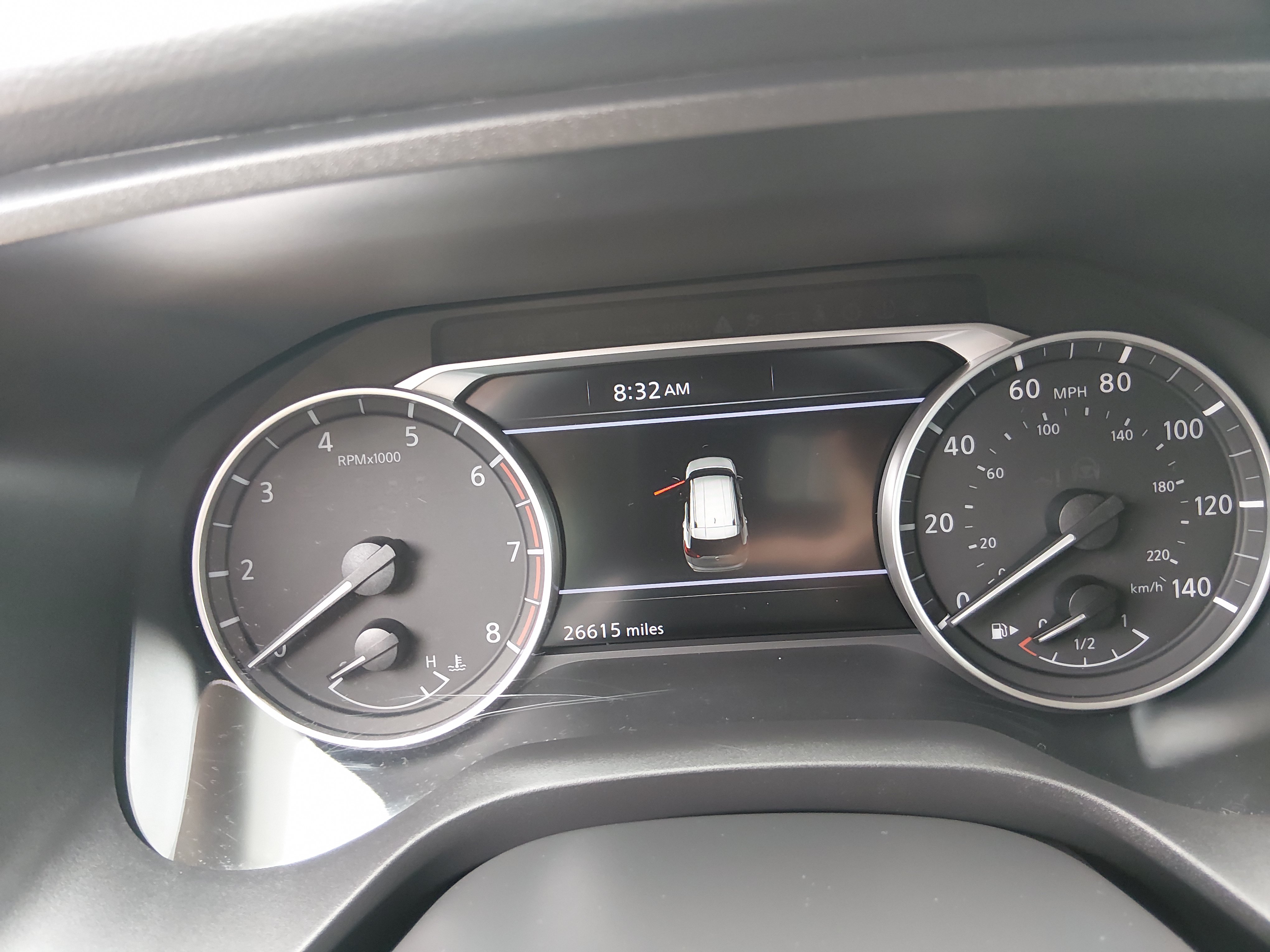2025 Nissan Rogue SV - Photo 14