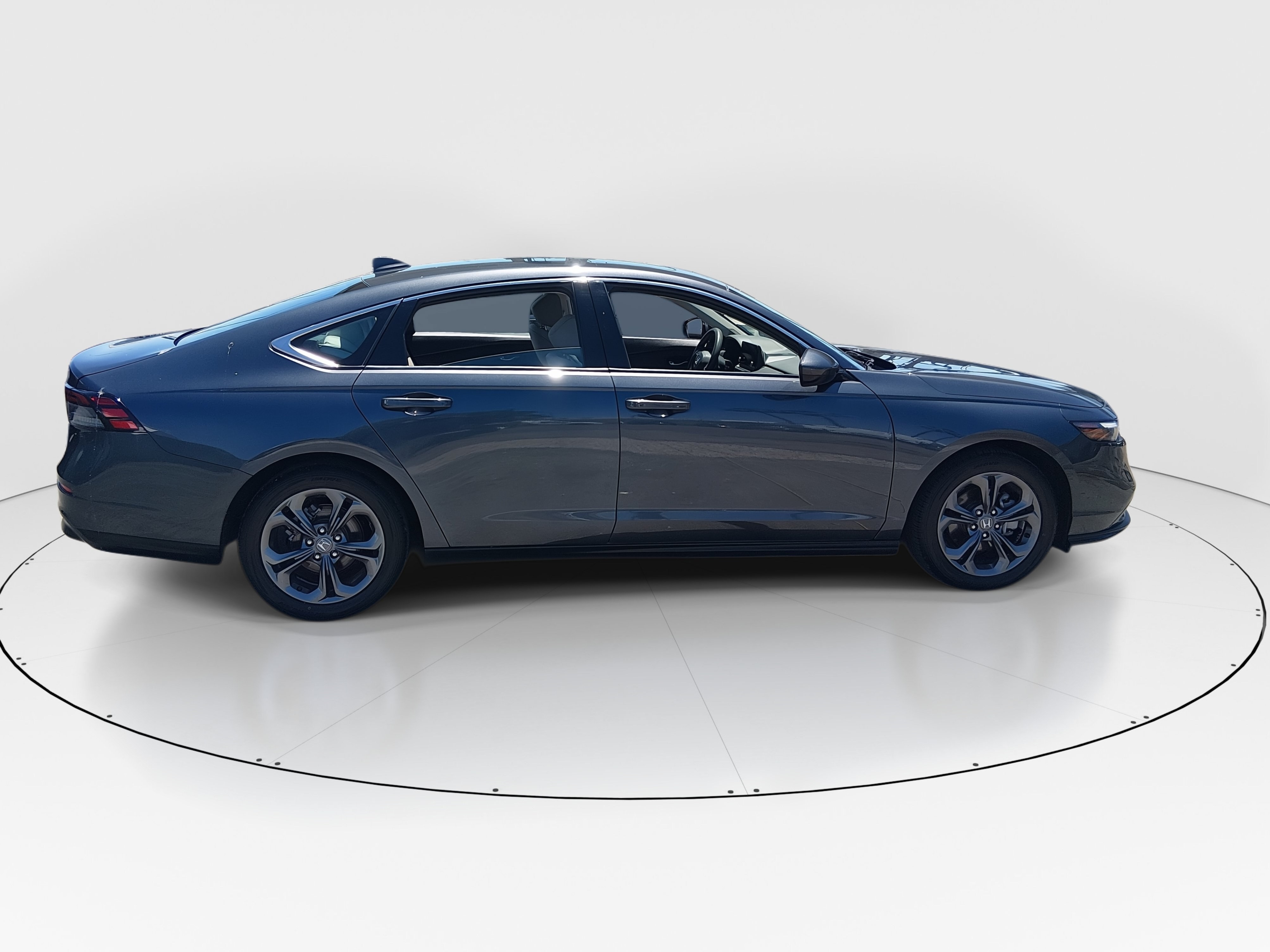 2023 Honda Accord EX - Photo 8