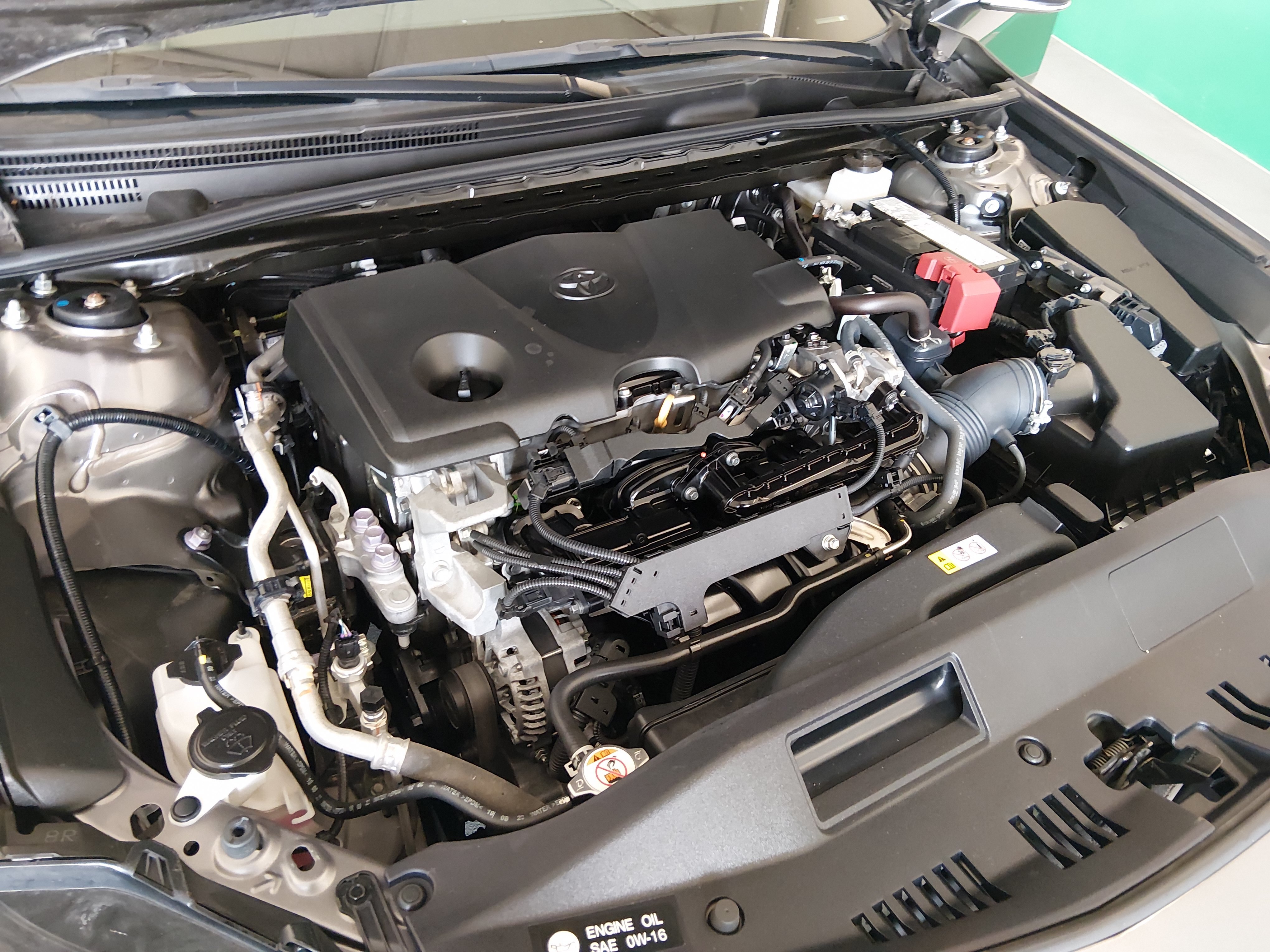 2024 Toyota Camry XSE - Photo 9