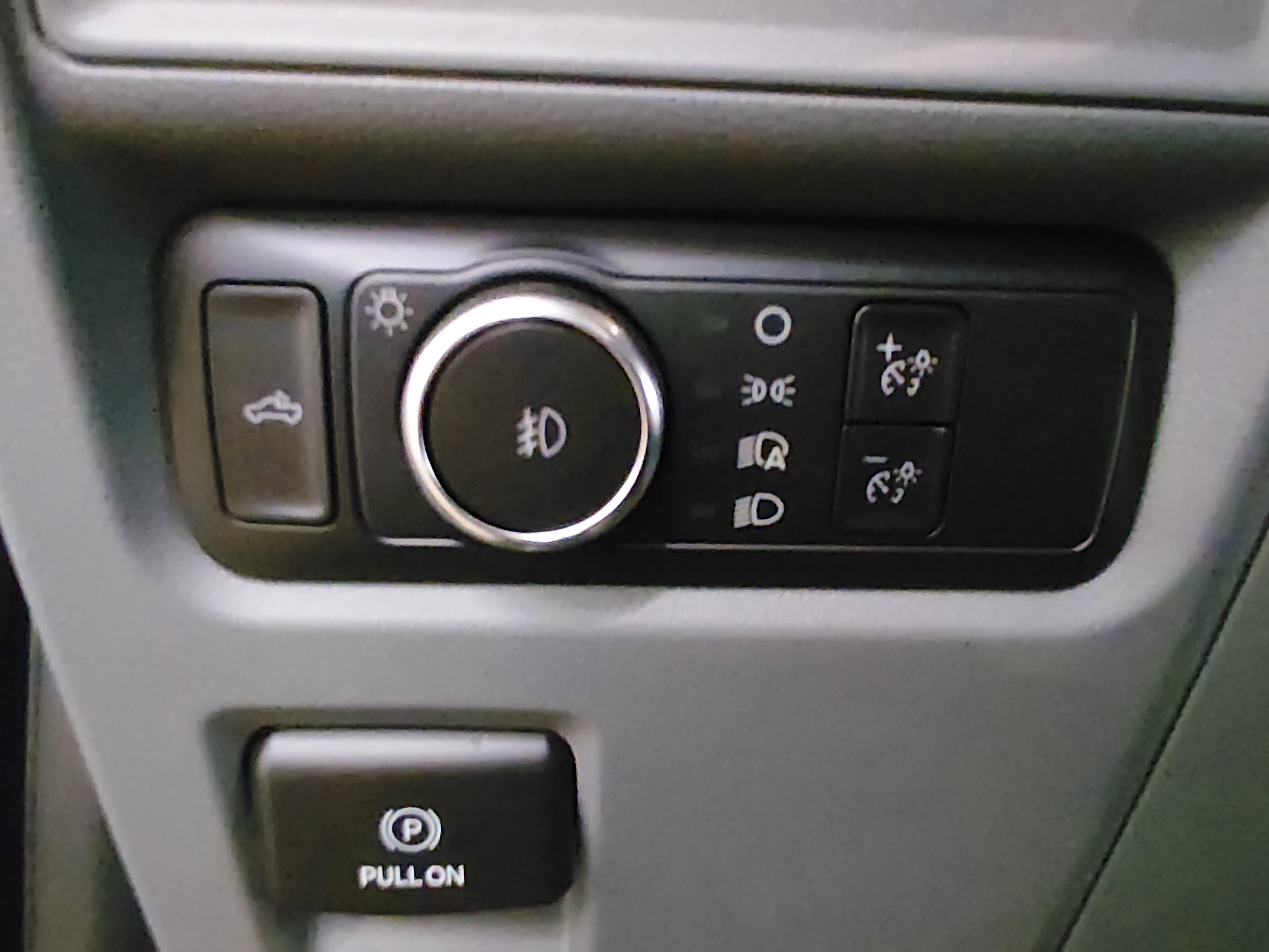 2022 Ford F-150 XL - Photo 13