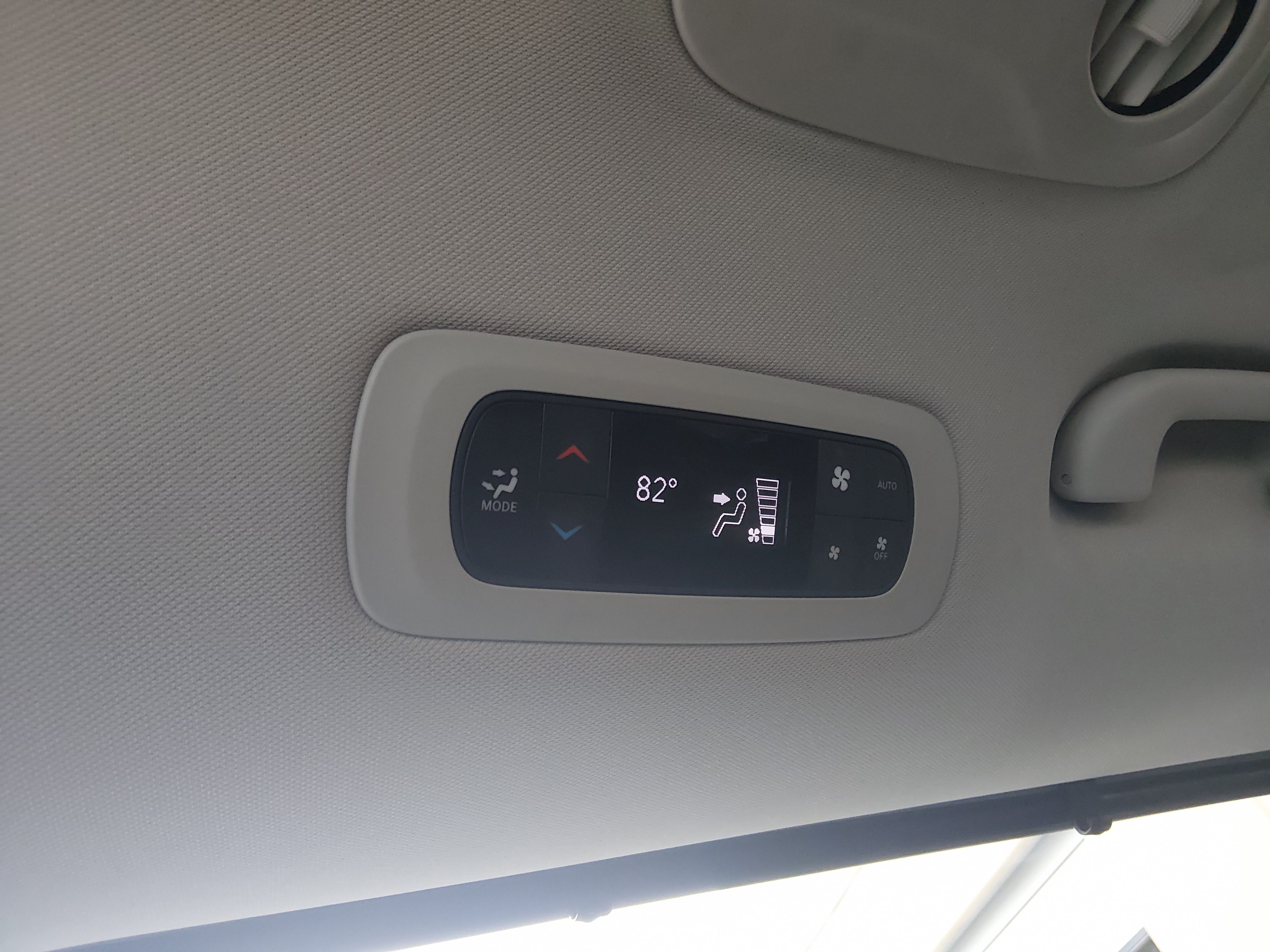 2023 Chrysler Pacifica Touring L - Photo 21