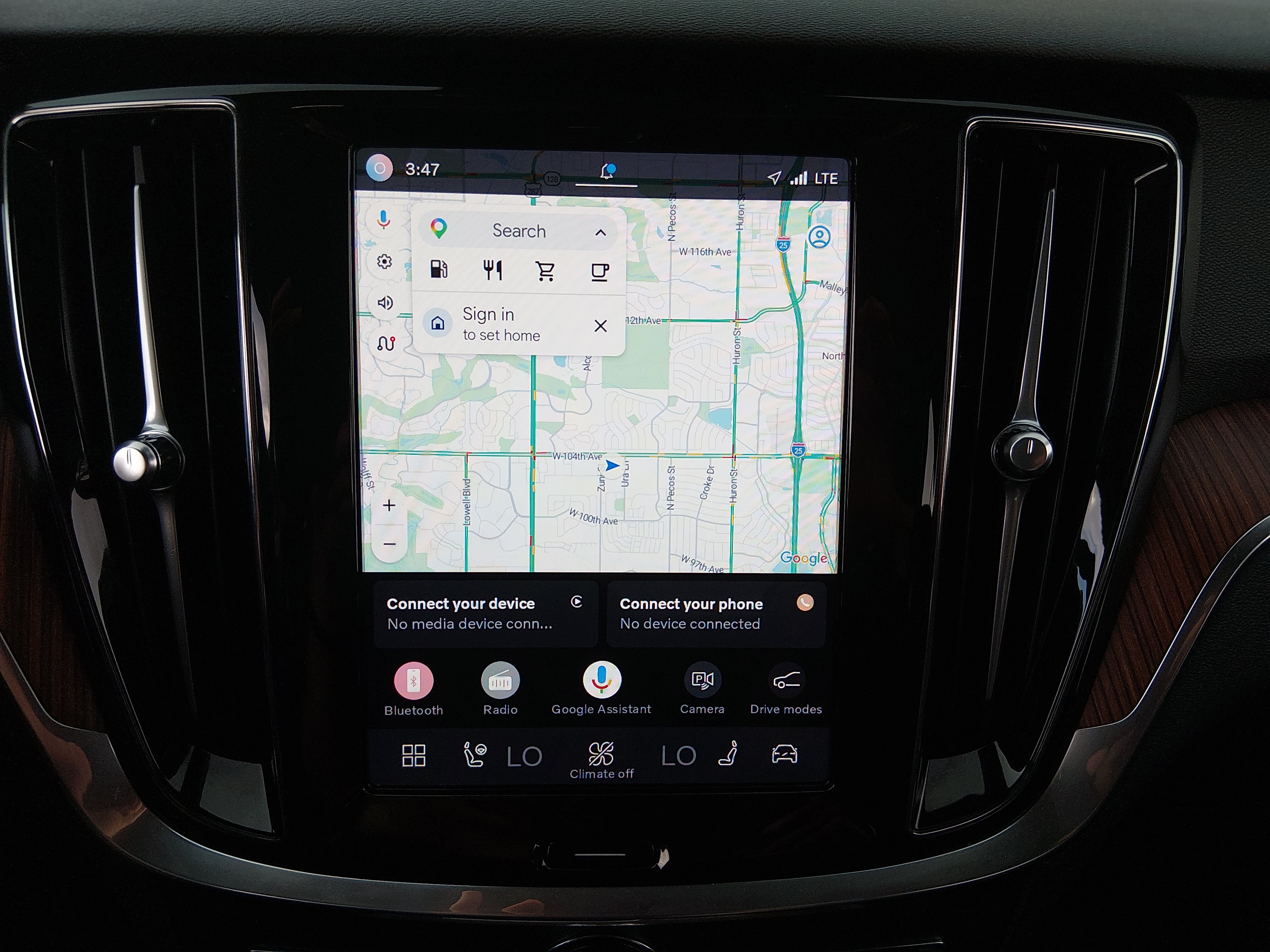 2025 Volvo V60 Cross Country Plus - Photo 17