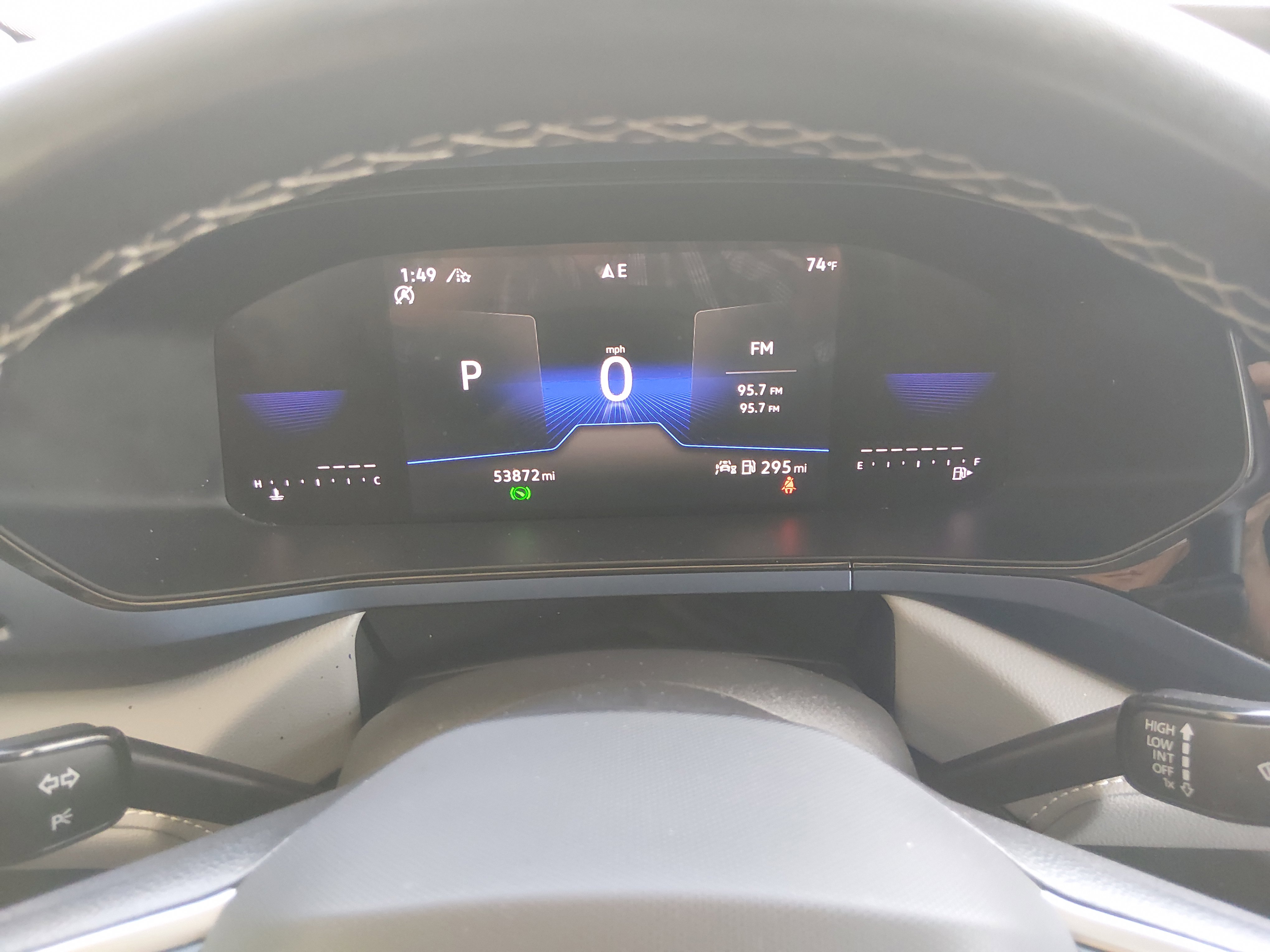 2024 Volkswagen Taos SE - Photo 14