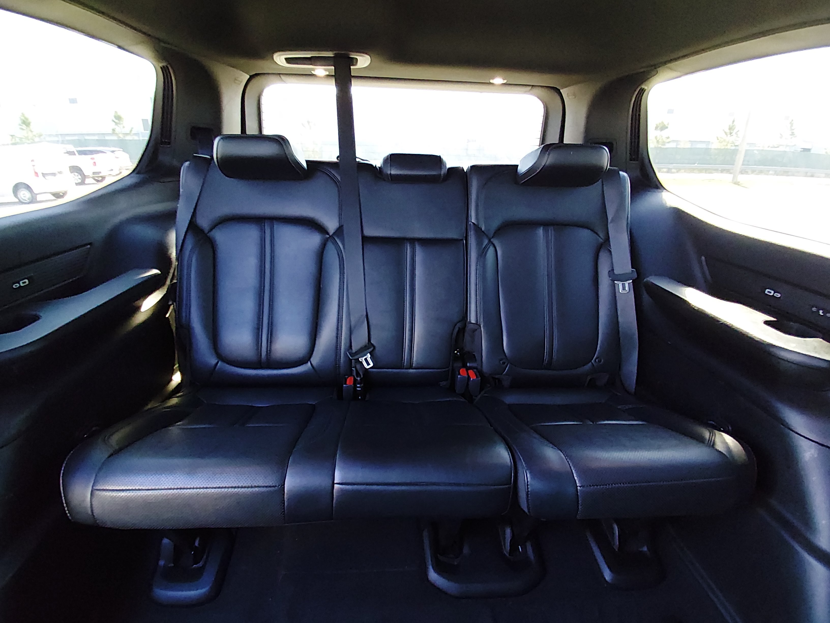 2022 Jeep Wagoneer Series III - Photo 19