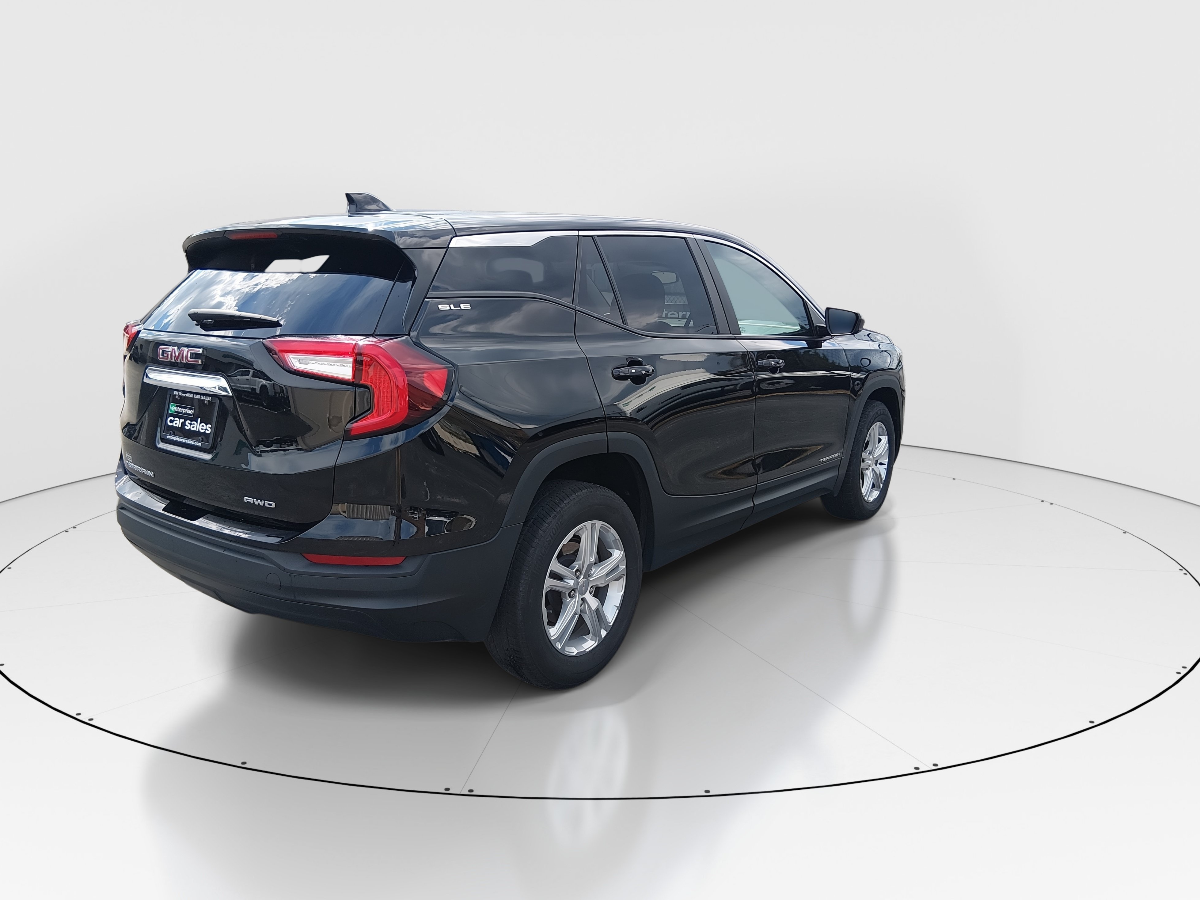 2024 GMC Terrain SLE - Photo 7