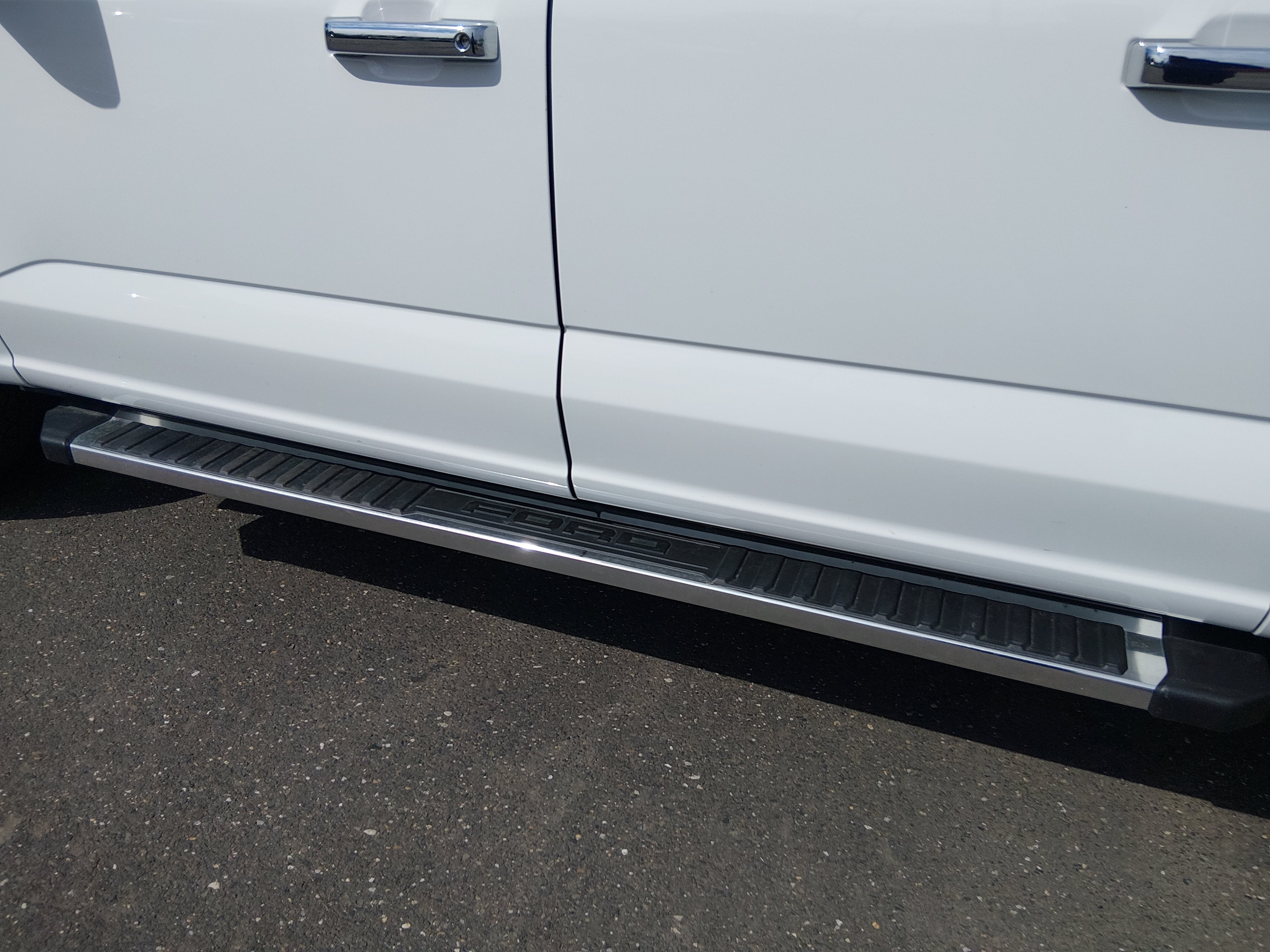 2025 Ford F-150 XLT - Photo 18